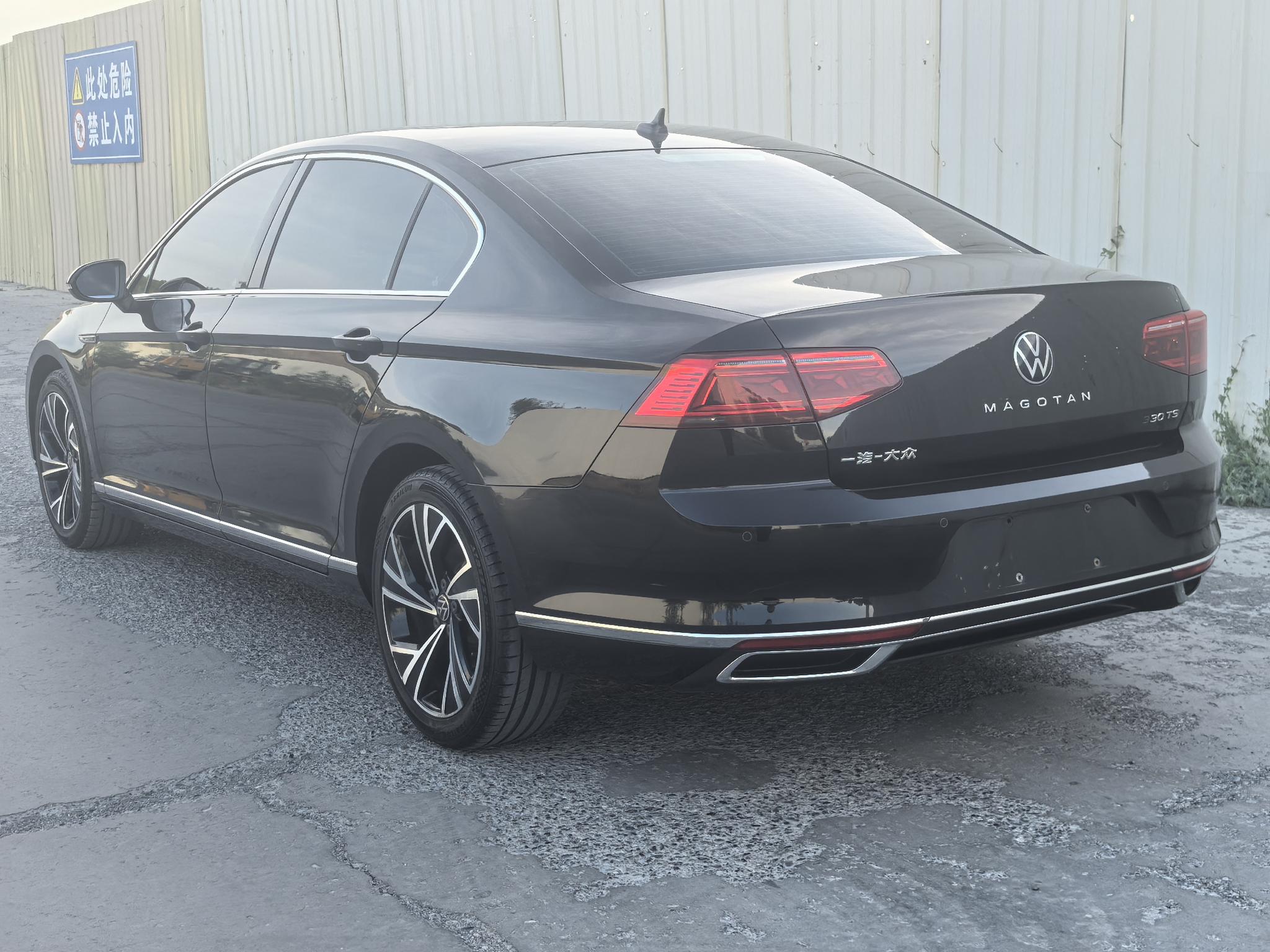 Volkswagen Passat 2021, фото 6