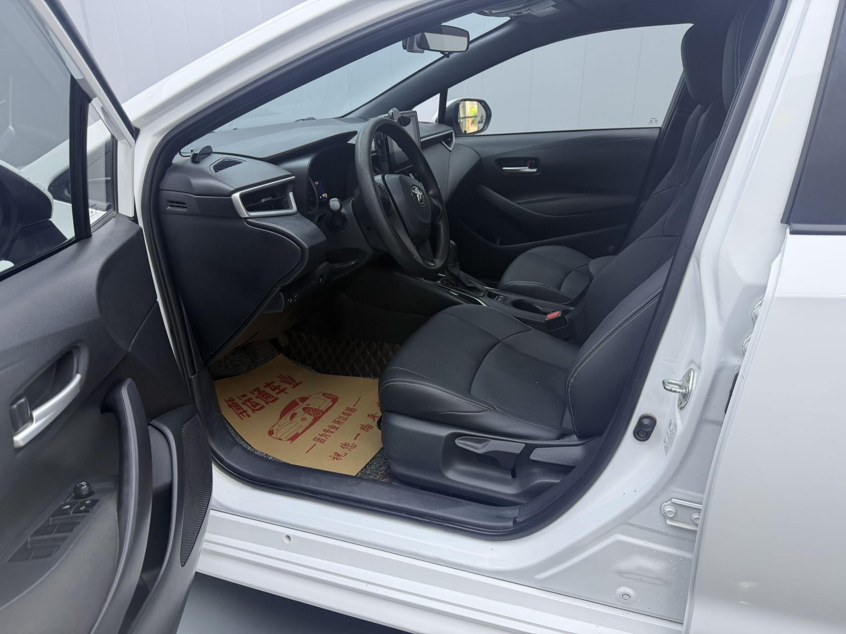 Toyota Corolla 2021, фото 7