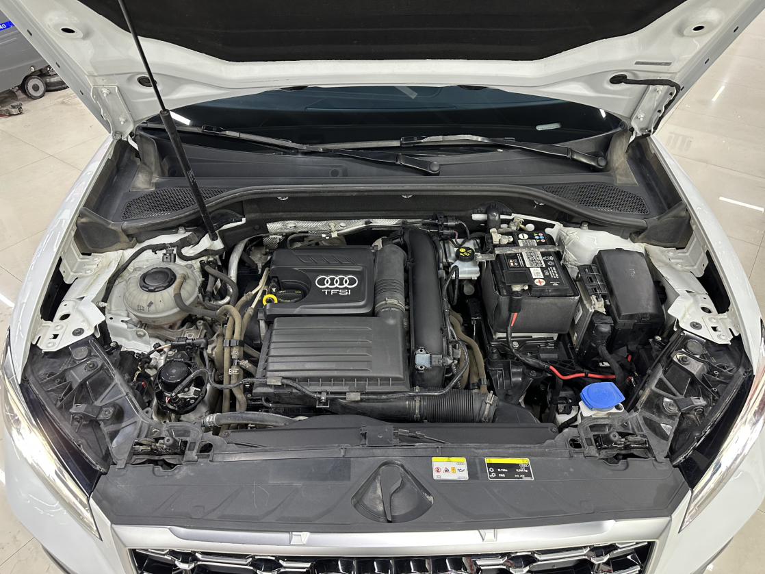 Audi Q2L 2022, фото 8