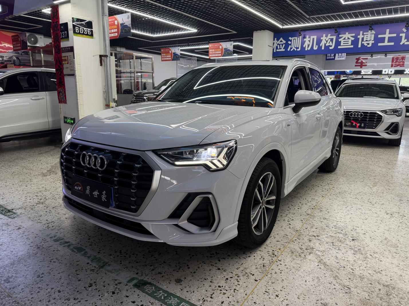 Audi Q3 2022, 1.4 л турбо, 7-ступенчатая двойное сцепление, Передний привод, пробег 22 000 км — авто из Китая с пробегом