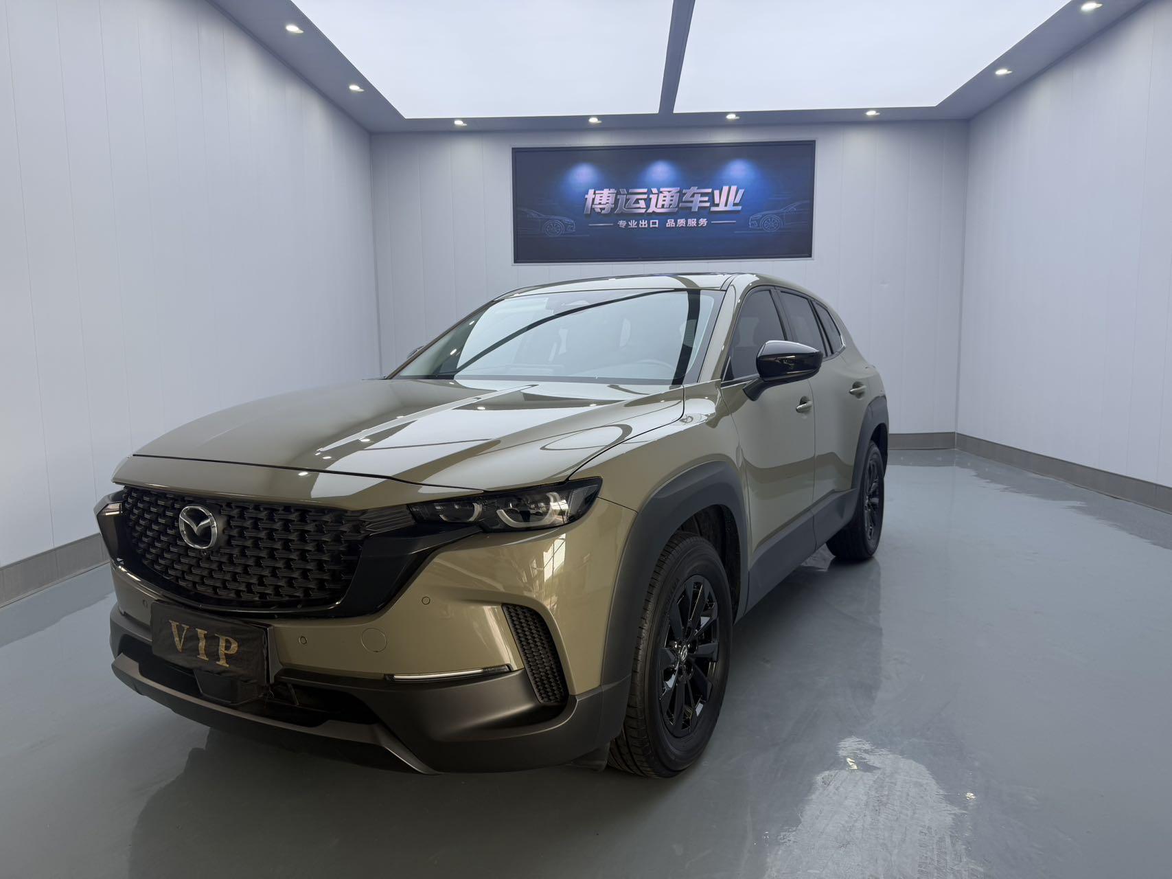 Mazda CX-50 2023, 2 л, 6-ступенчатая автоматическая механическая, Передний привод, пробег 47 500 км — авто из Китая с пробегом