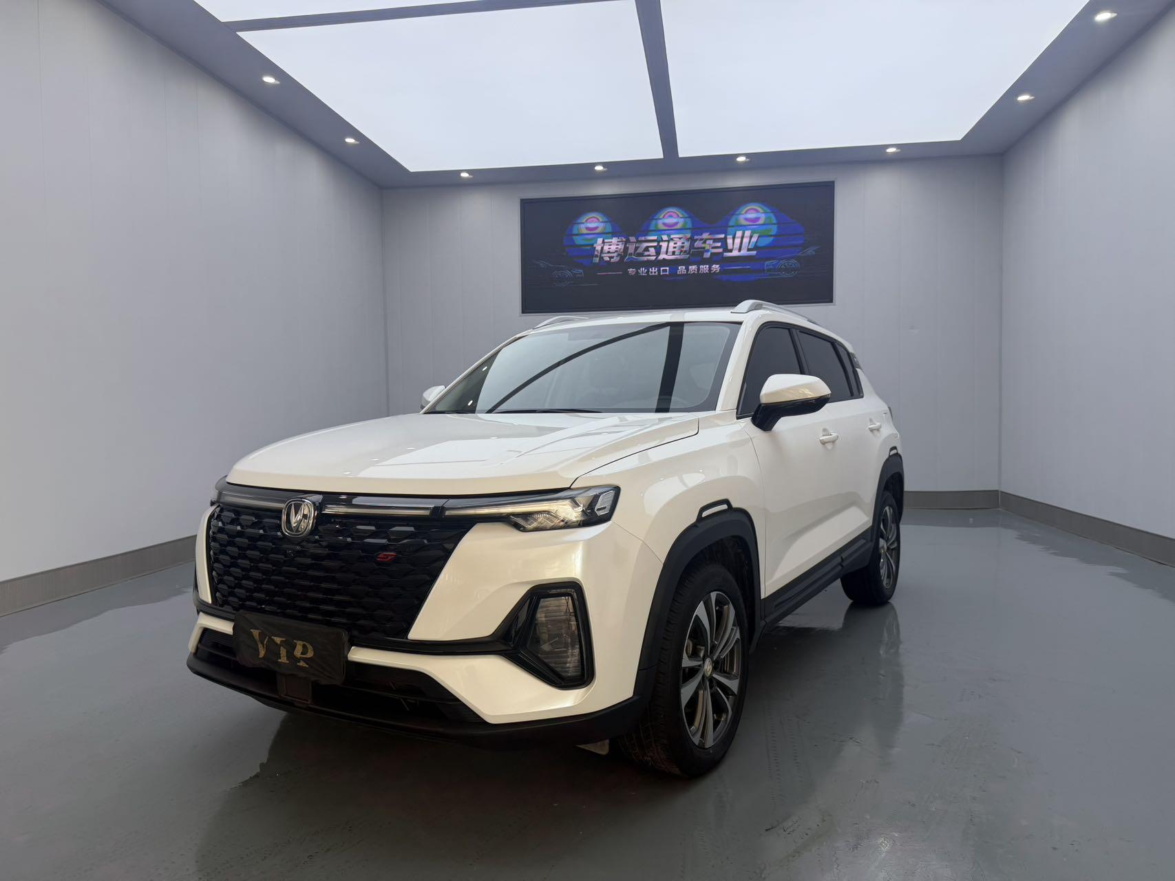 Changan CS35 PLUS 2021, 1.4 л турбо, 7-ступенчатая двойное сцепление, Передний привод, пробег 46 000 км — авто из Китая с пробегом