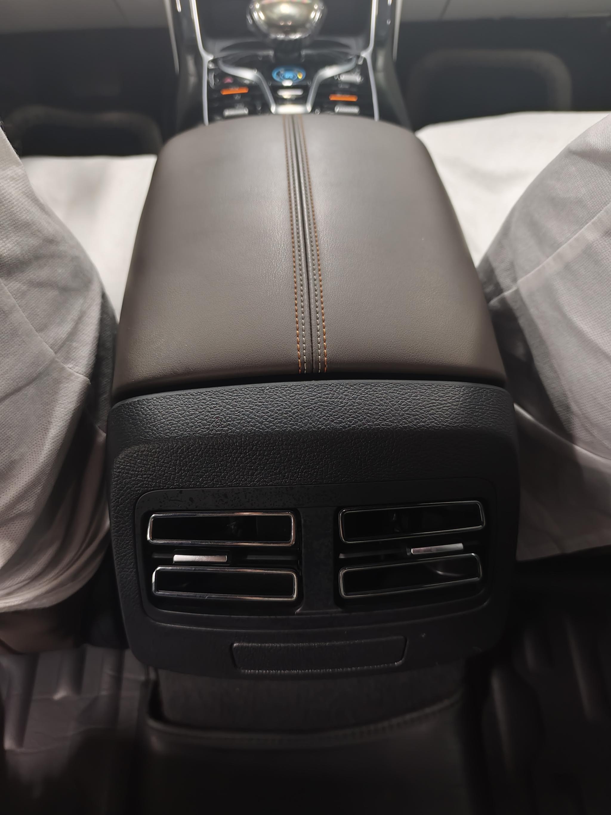 BYD Qin PLUS 2023, фото 14