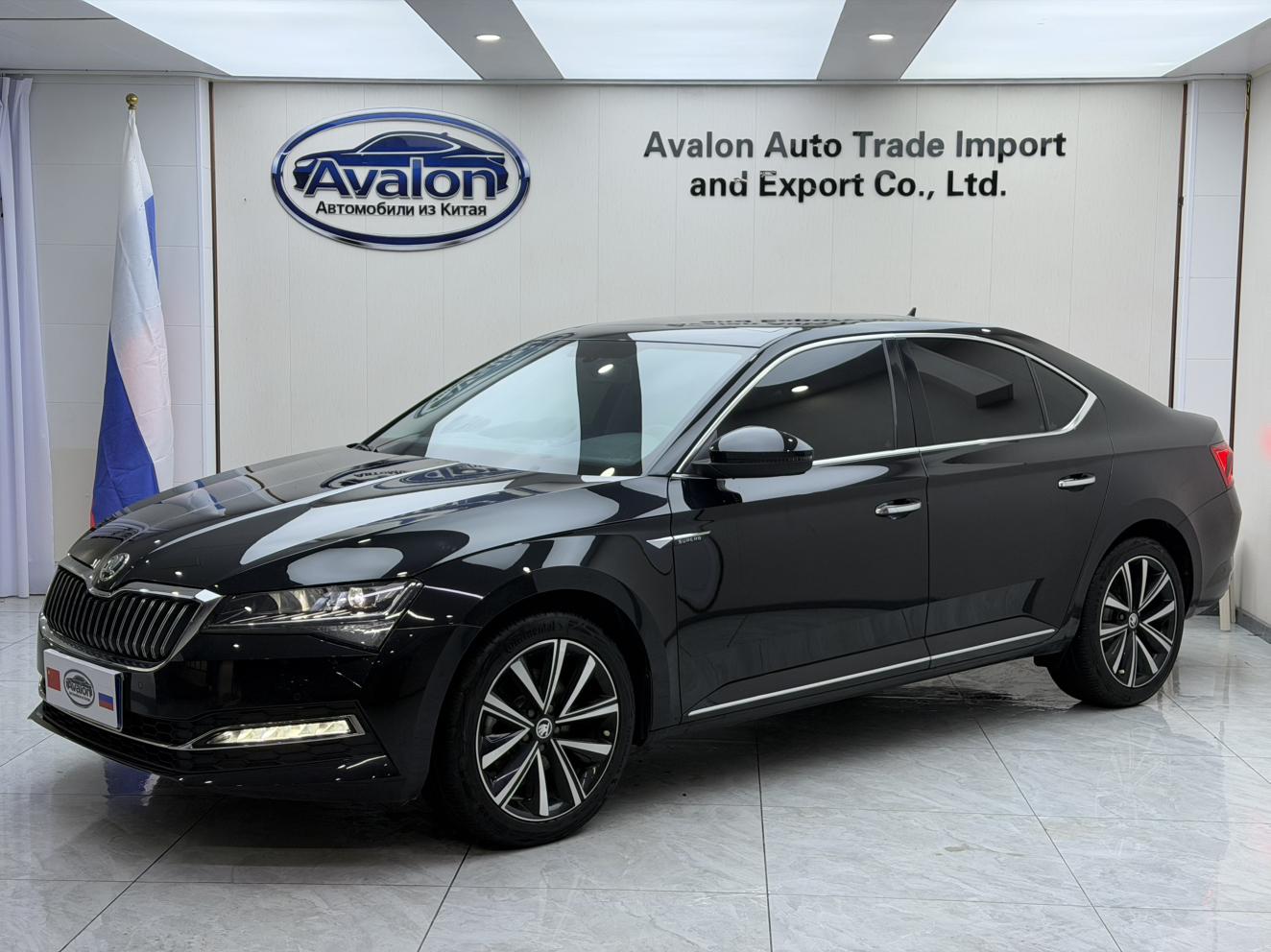 Skoda Superb 2024, 1.4 л турбо, робот (DCT), передний, пробег 15 000 км — авто из Китая с пробегом