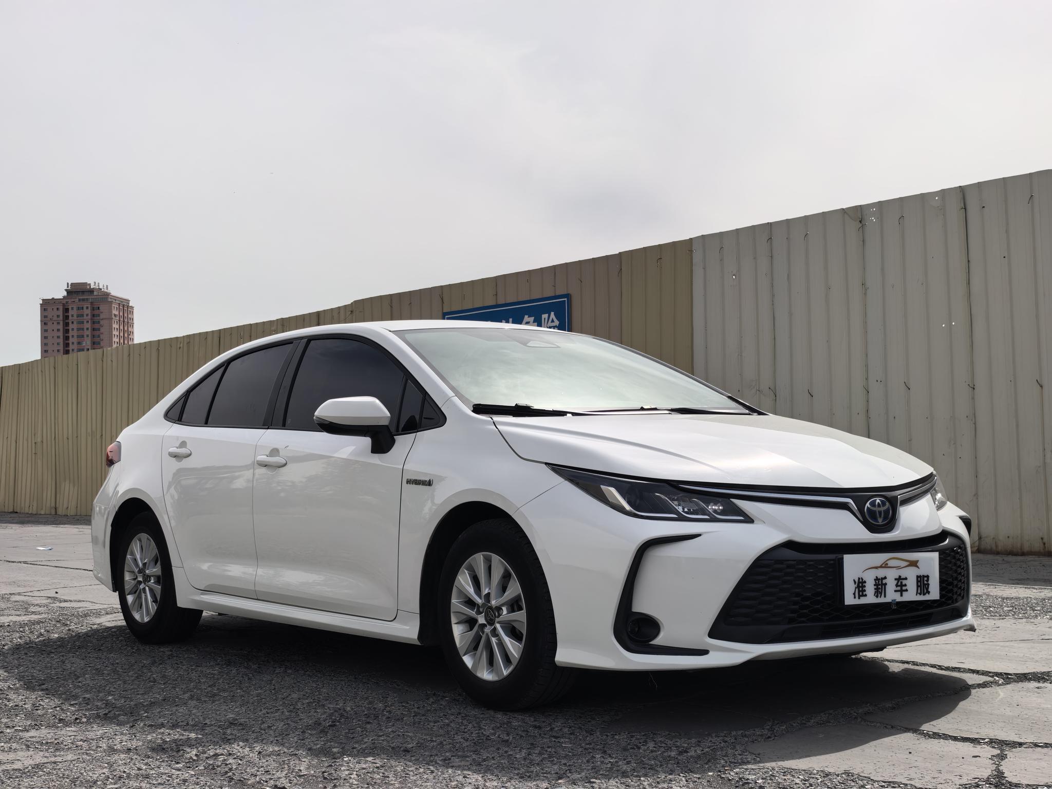 Toyota Corolla 2023, фото 3