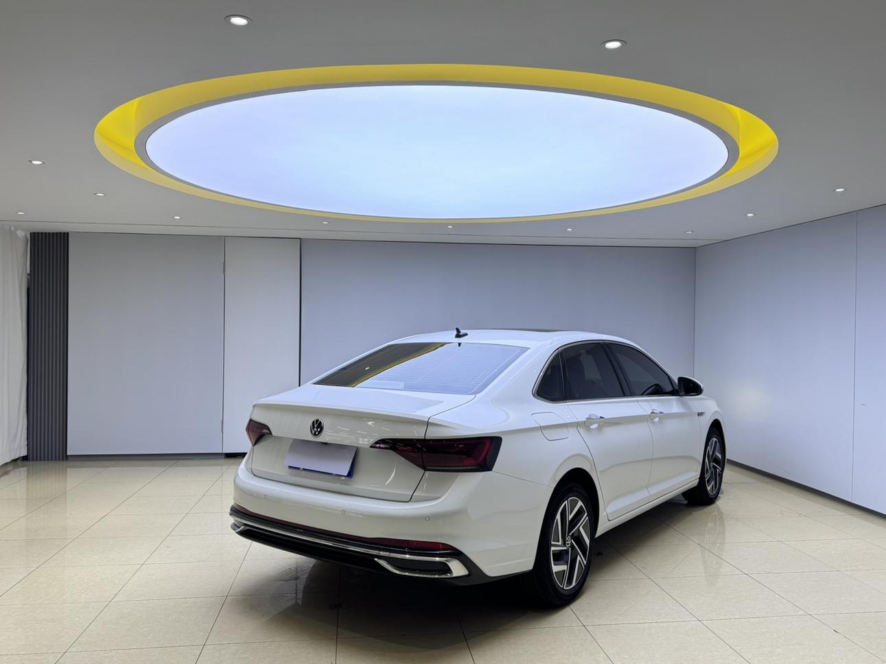 Volkswagen Jetta 2023, фото 6