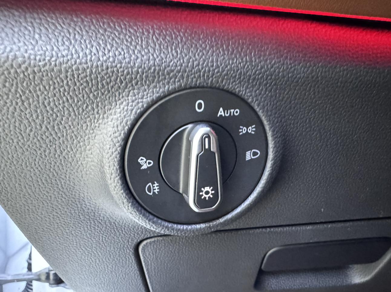 Volkswagen Jetta 2023, фото 8