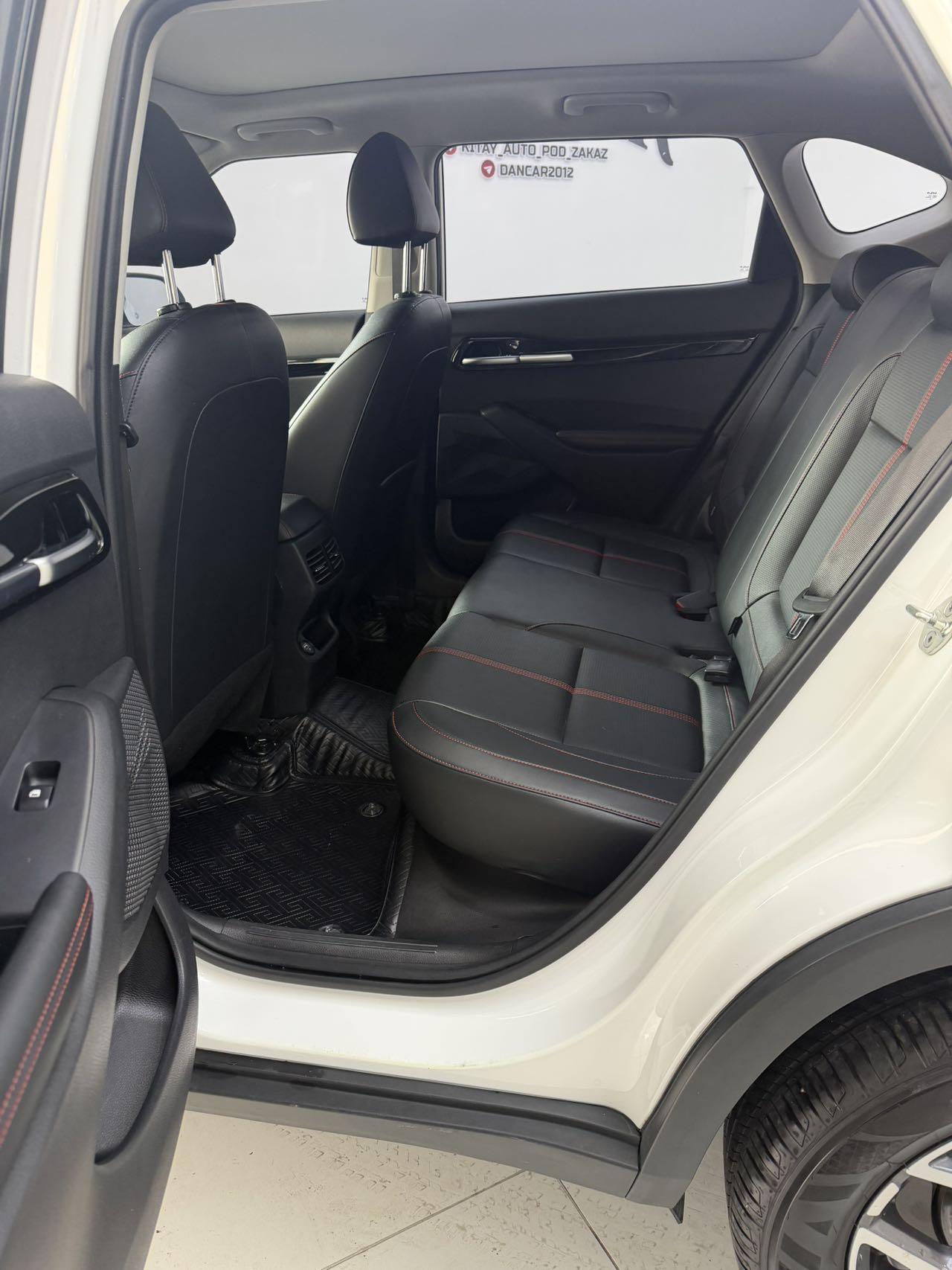 Kia Seltos 2021, фото 9