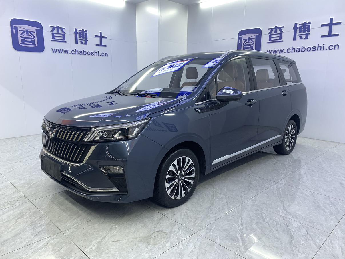 Wuling Jiachen 2022, 1.5 л турбо, вариатор (CVT), передний, пробег 18 600 км — авто из Китая с пробегом