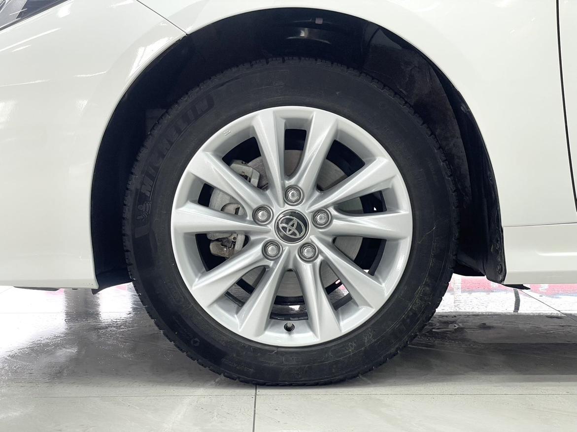 Toyota Corolla 2023, фото 14