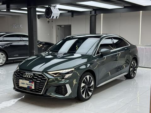 Audi A3 2023, 1.4 л турбо, робот (DCT), передний, пробег 27 900 км — авто из Китая с пробегом