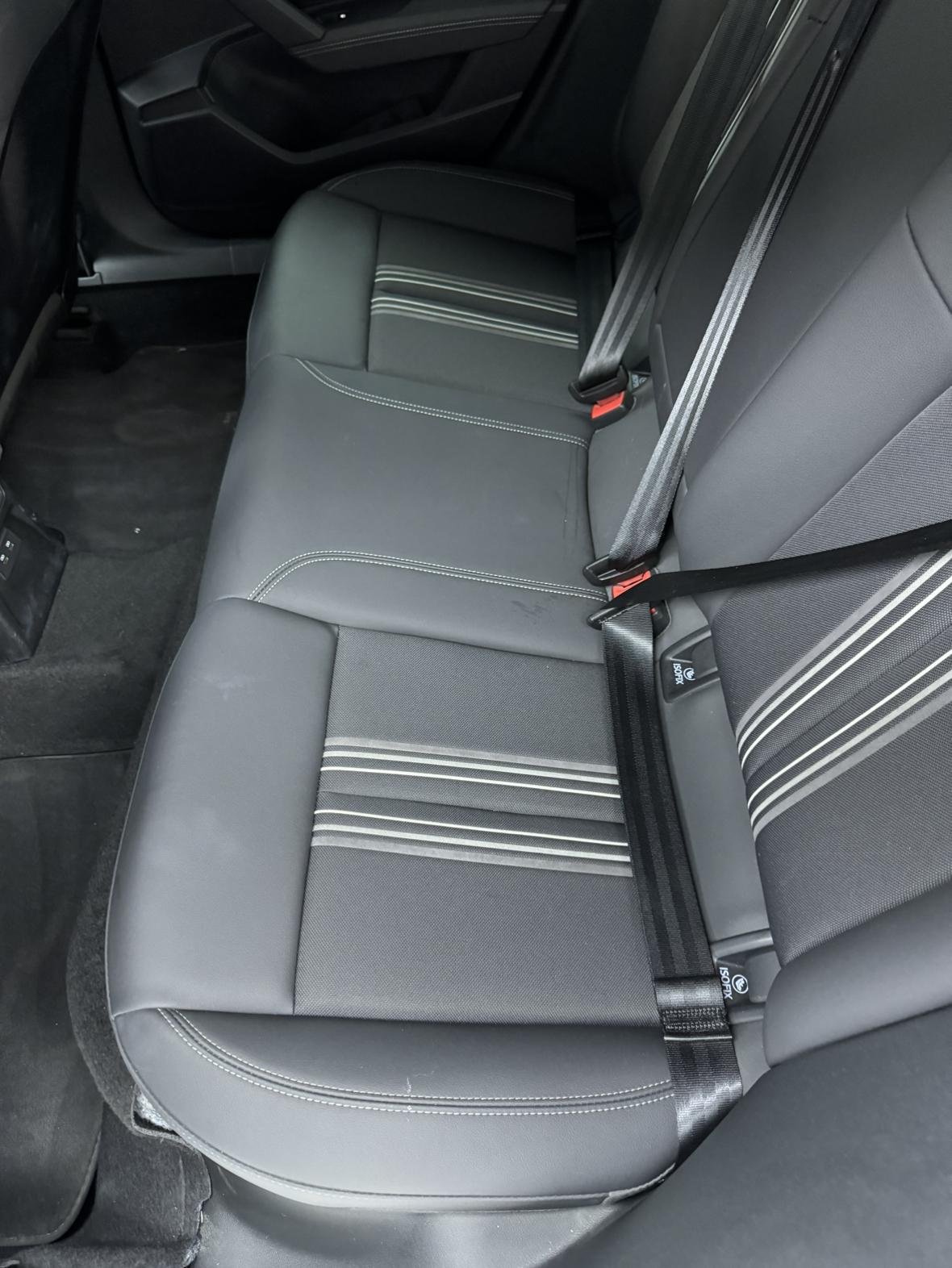 Audi A3 2023, фото 9