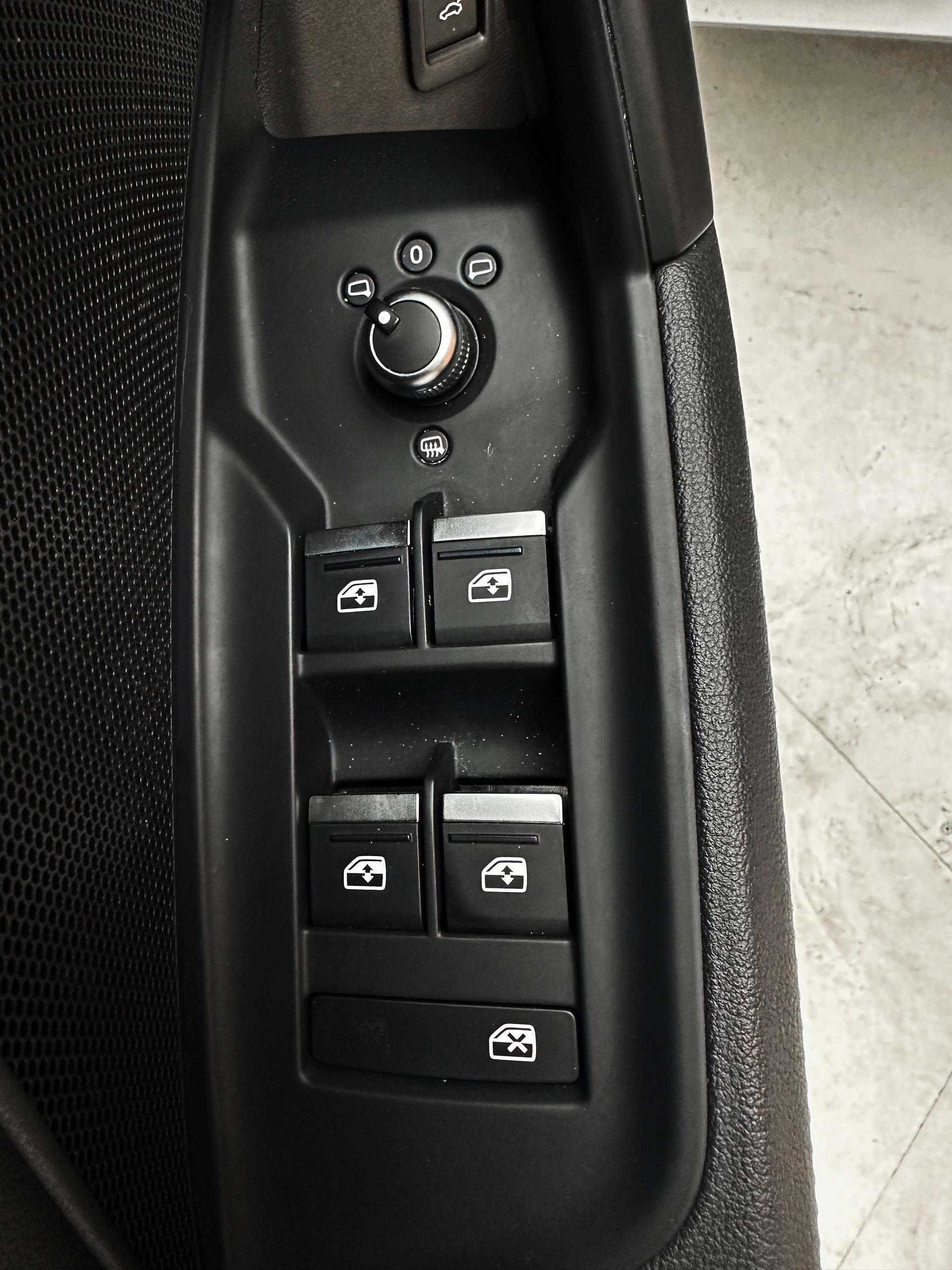 Audi A3 2023, фото 16