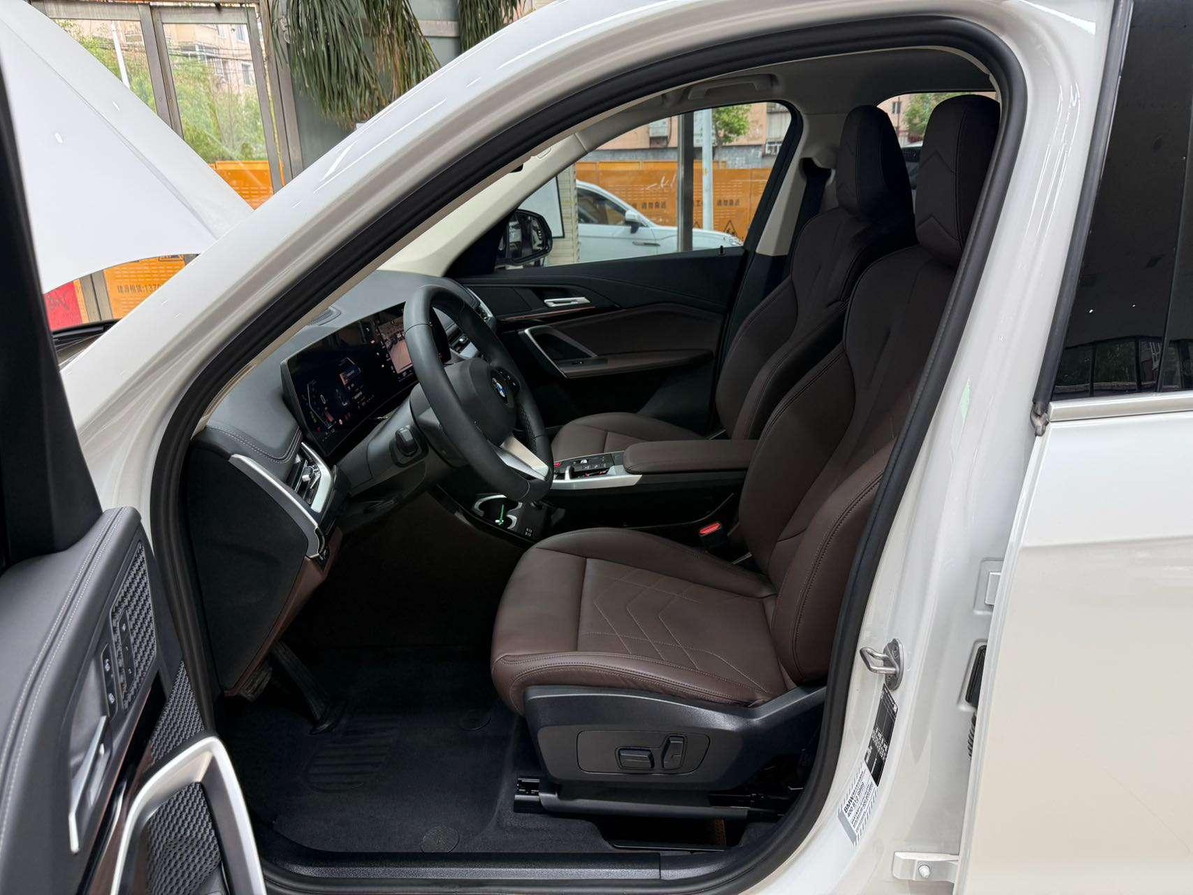 BMW X1 2023, фото 16