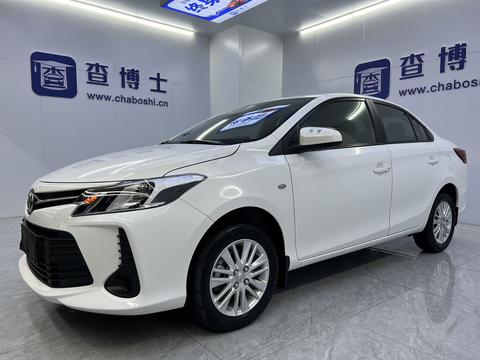 Toyota Vios 2022, 1.5 л, вариатор (8-ст.), Передний привод, пробег 17 000 км — авто из Китая с пробегом