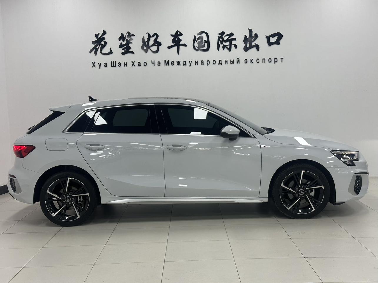 Audi A3 2022, фото 4