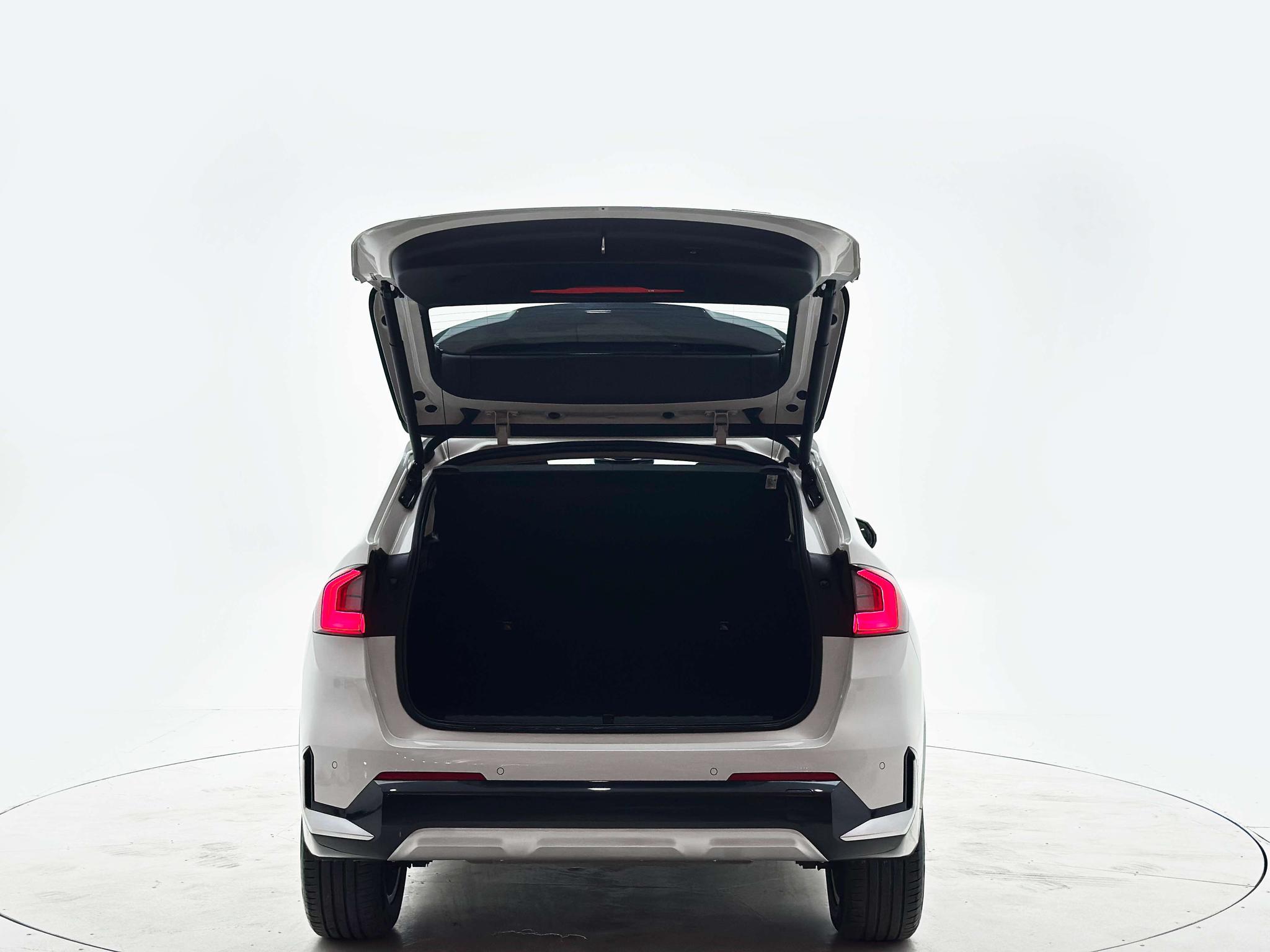 BMW X1 2023, фото 8