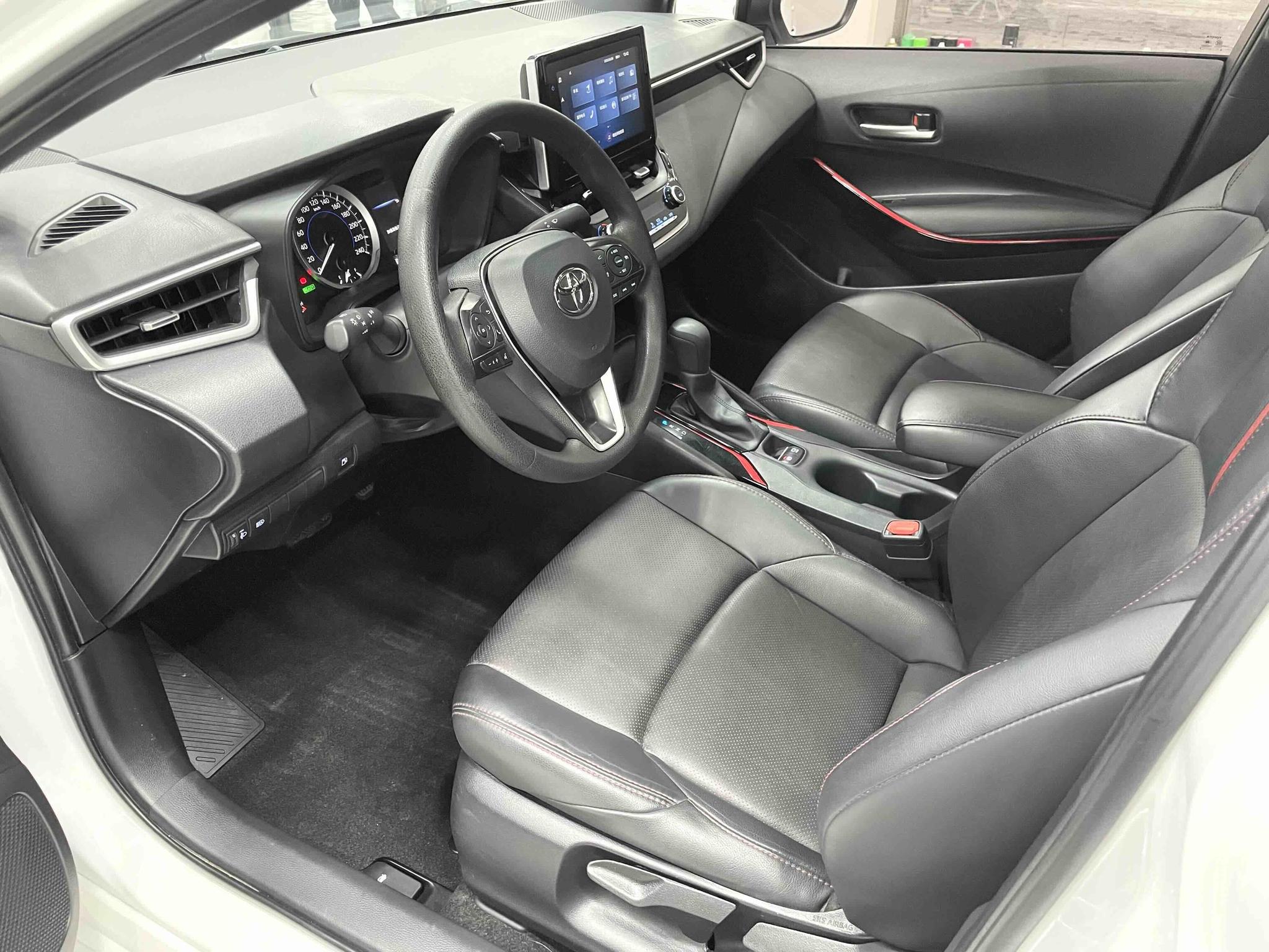 Toyota Corolla 2022, фото 7