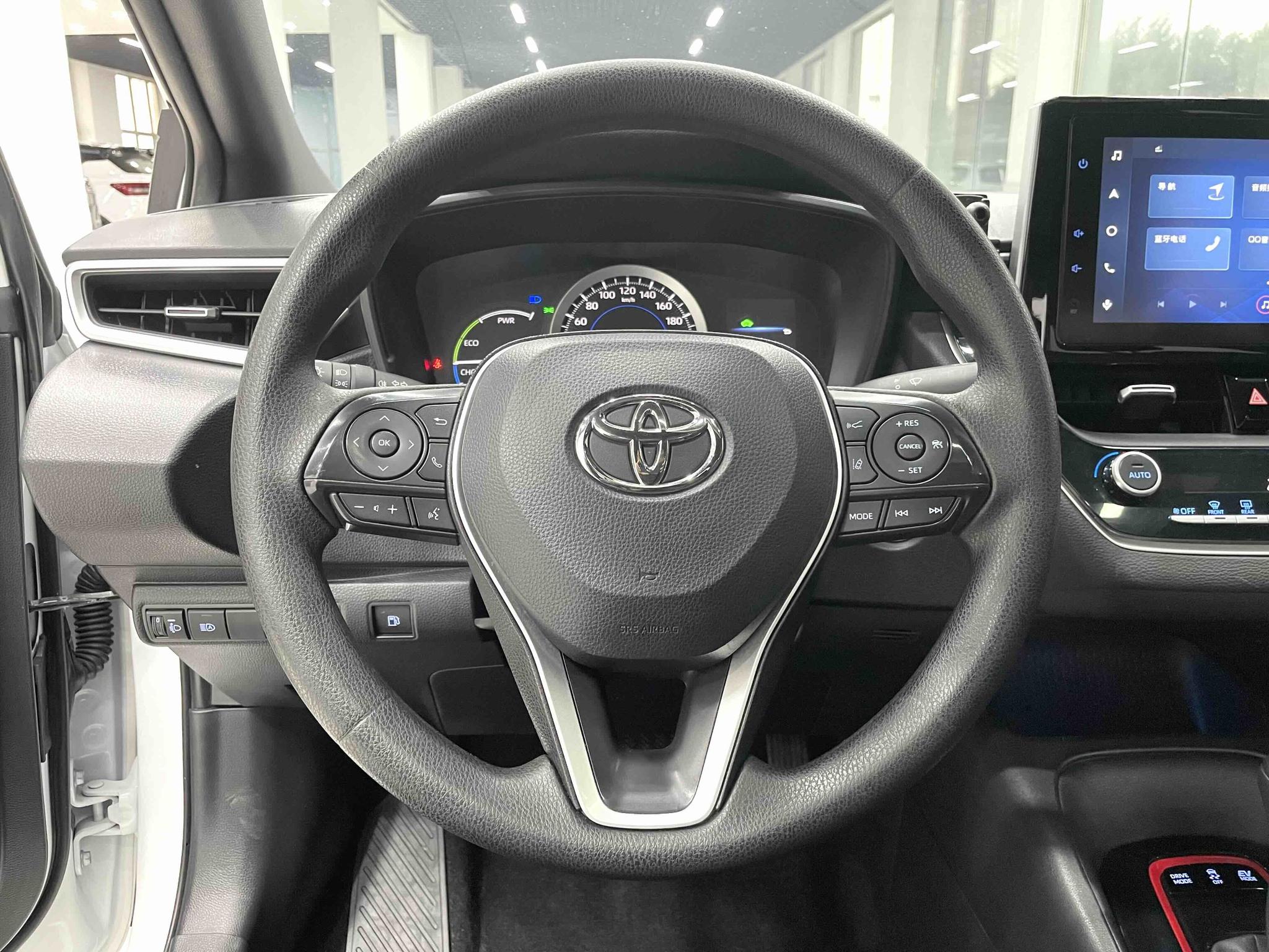 Toyota Corolla 2022, фото 8