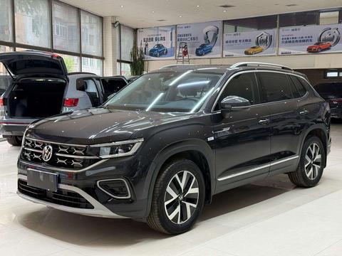 Volkswagen Tayron 2023, 1.4 л турбо, робот (DCT), передний, пробег 18 000 км — авто из Китая с пробегом