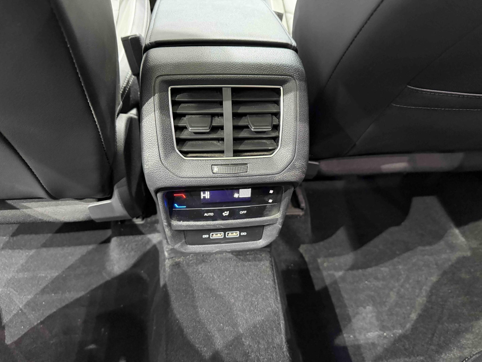 Volkswagen Tayron 2023, фото 17