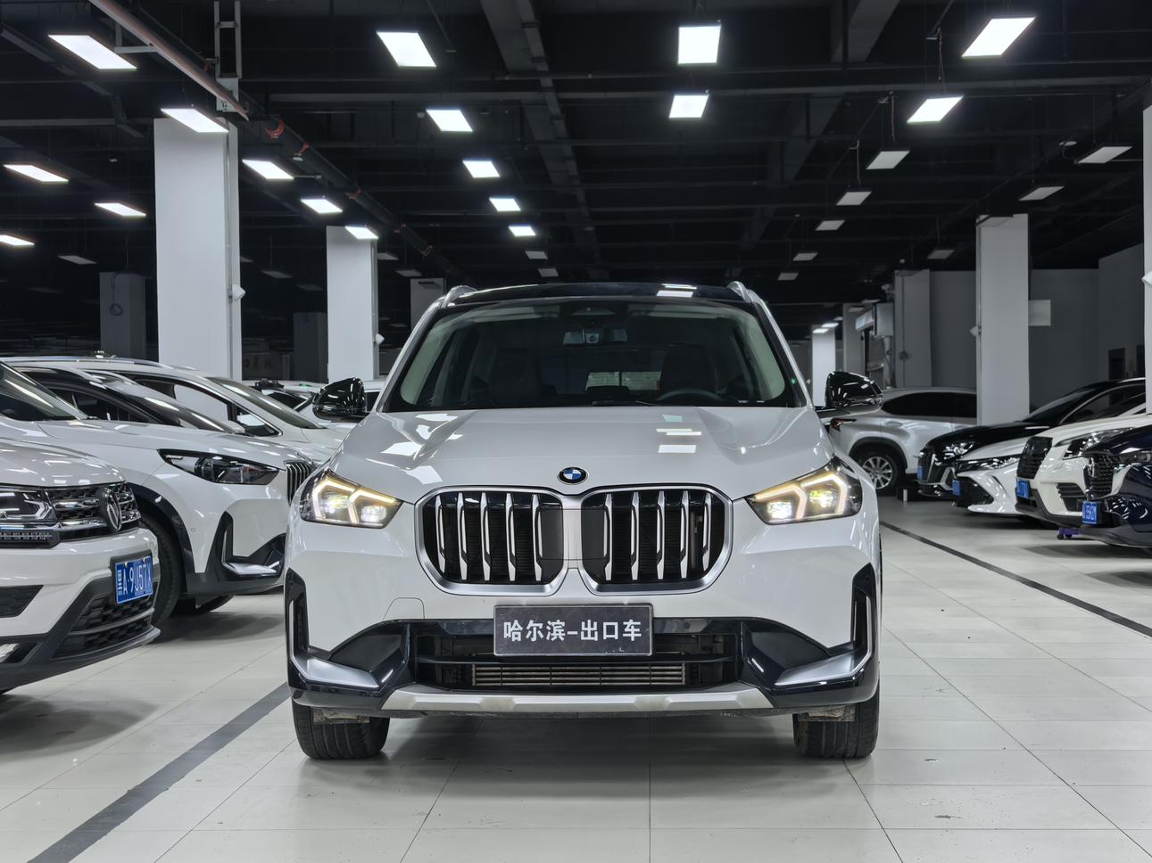 BMW X1 2023, фото 2