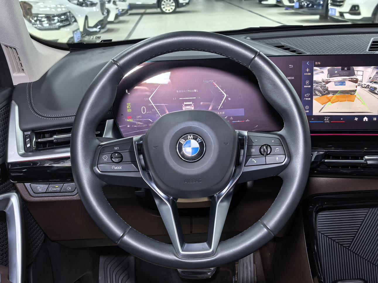 BMW X1 2023, фото 11