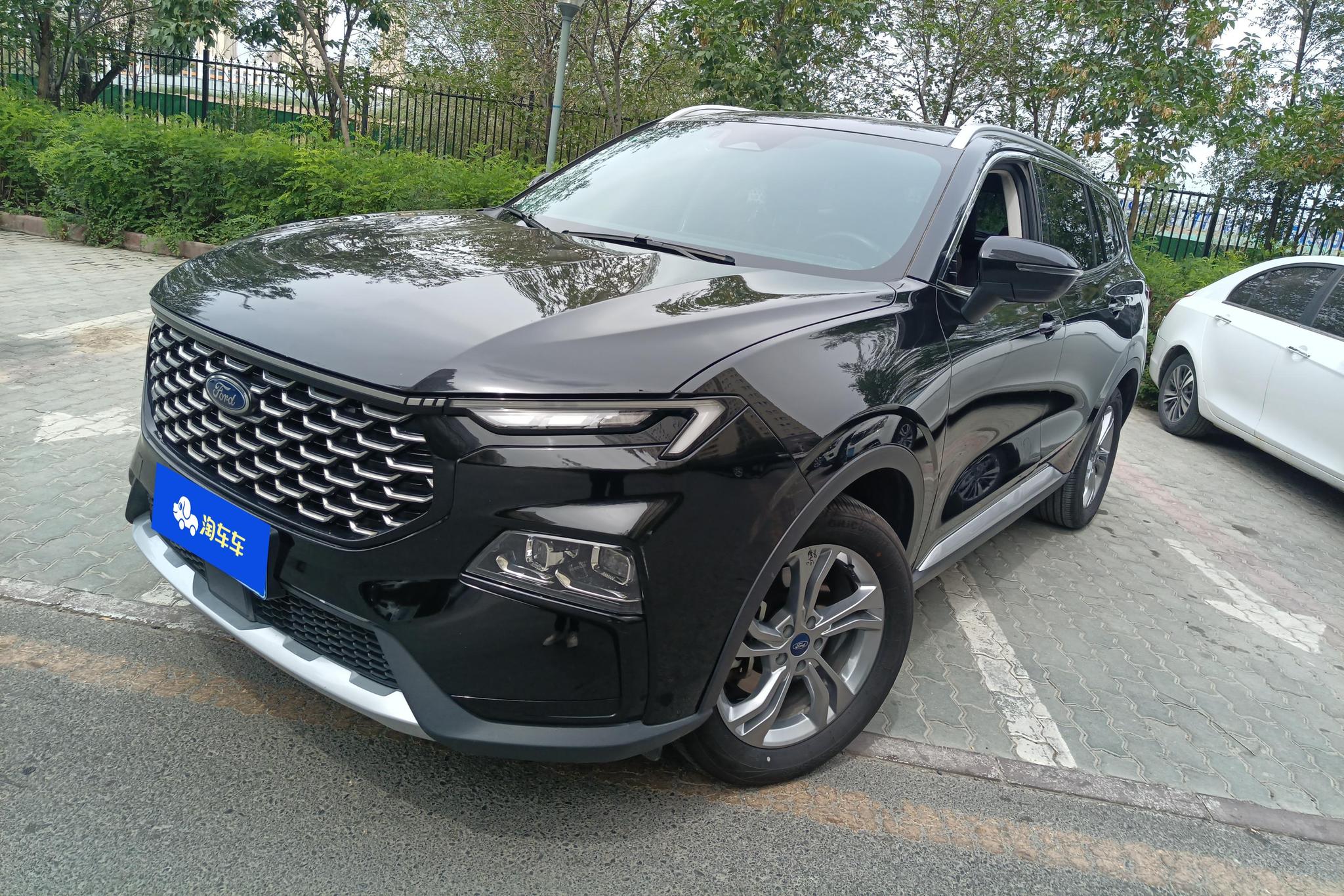 Ford Territory 2022, 1.5 л турбо, робот (DCT), передний, пробег 70 000 км — авто из Китая с пробегом