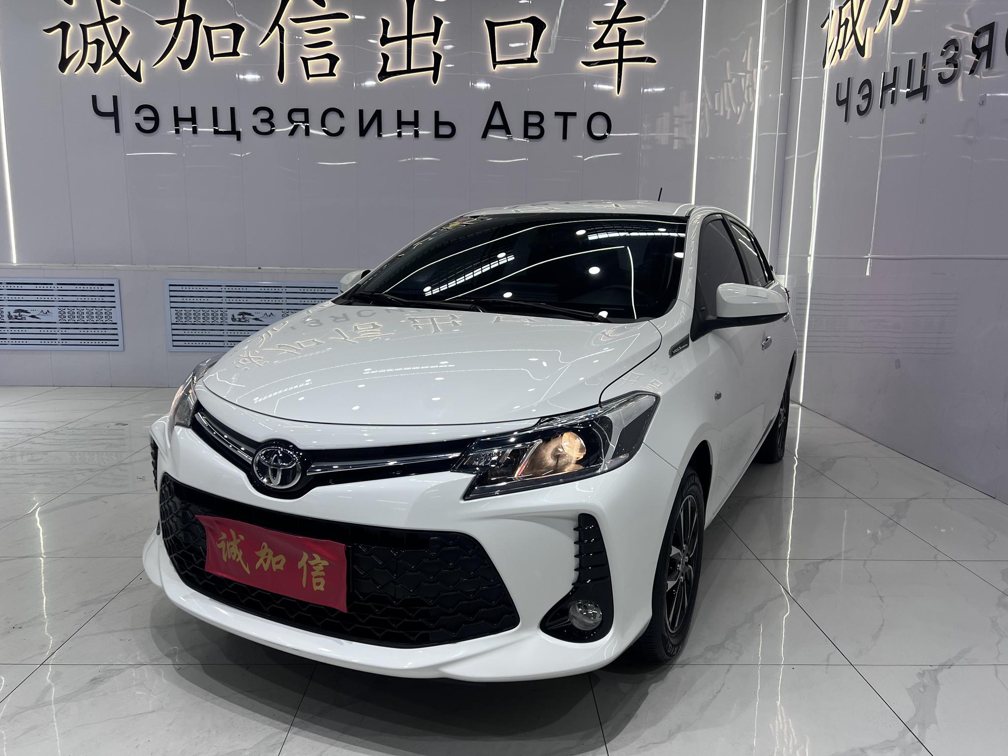 Toyota Vios 2022, 1.5 л, вариатор (CVT), передний, пробег 3 300 км — авто из Китая с пробегом