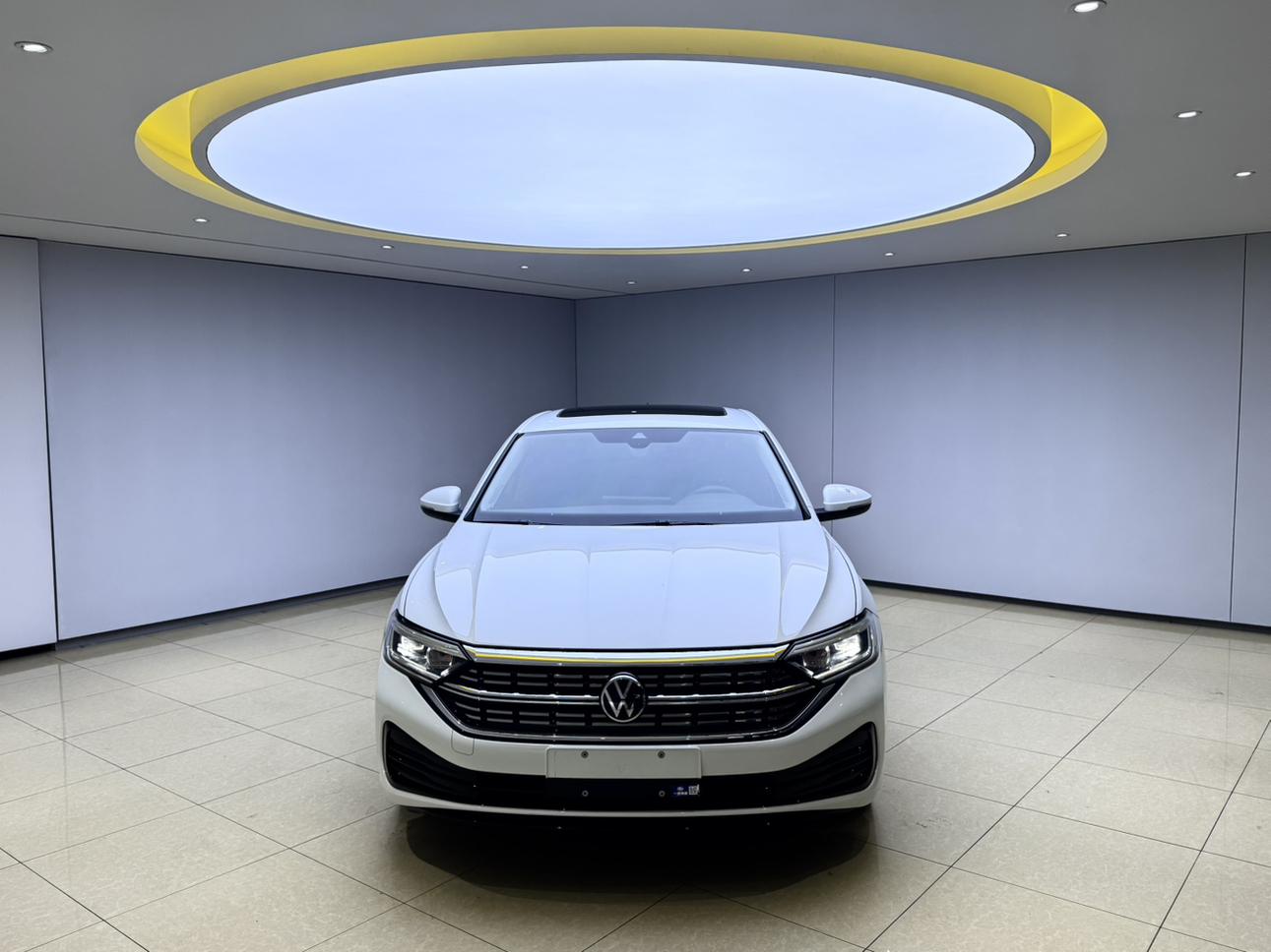 Volkswagen Jetta 2023, фото 2