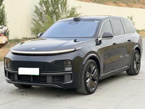 Li Auto L9 2022, 1.5 л турбо, электропривод, полный, пробег 69 900 км — авто из Китая с пробегом