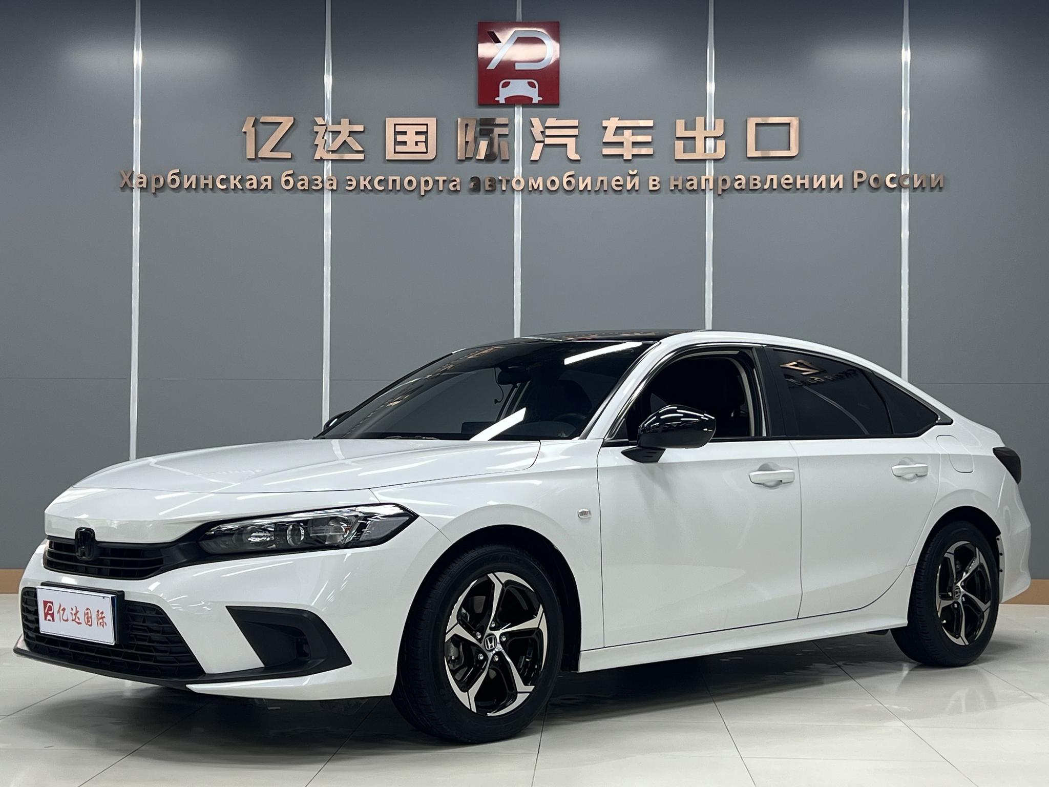 Honda Civic 2022, 1.5 л турбо, вариатор (CVT), передний, пробег 15 000 км — авто из Китая с пробегом