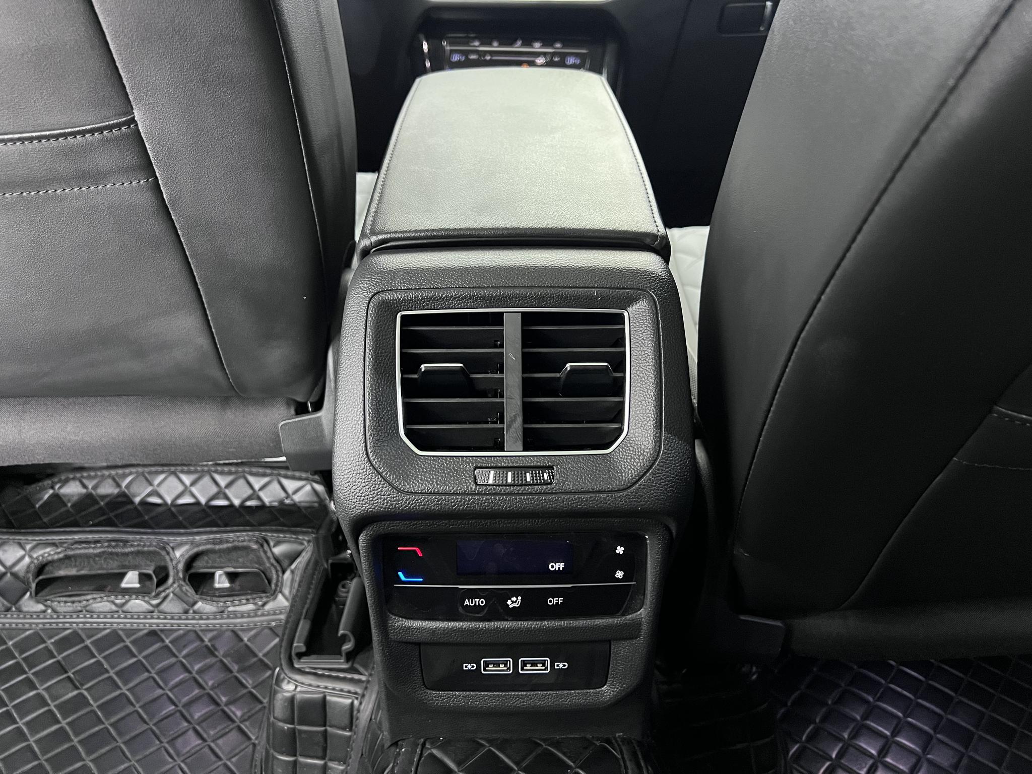 Volkswagen Tayron 2023, фото 14