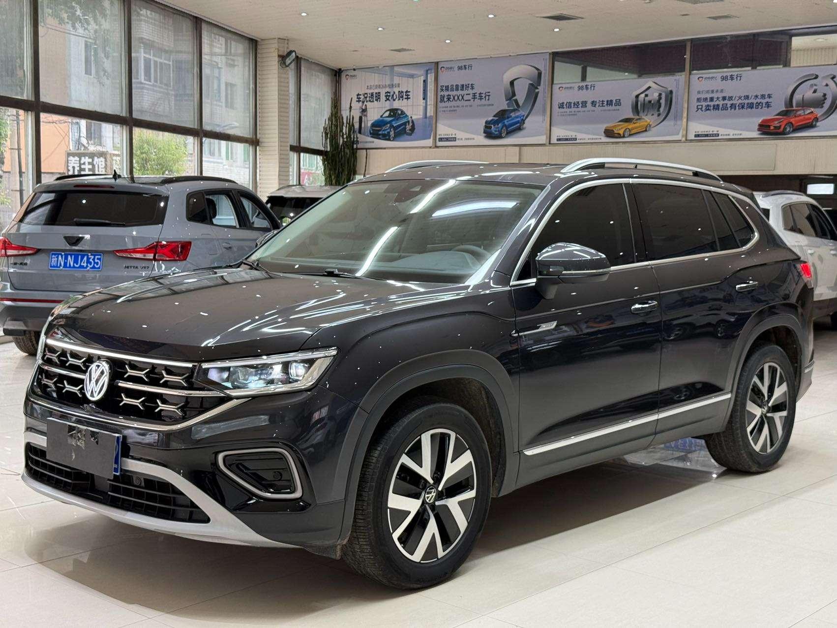 Volkswagen Tayron 2023, 1.4 л турбо, 7-ступенчатая двойное сцепление, Передний привод, пробег 24 000 км — авто из Китая с пробегом