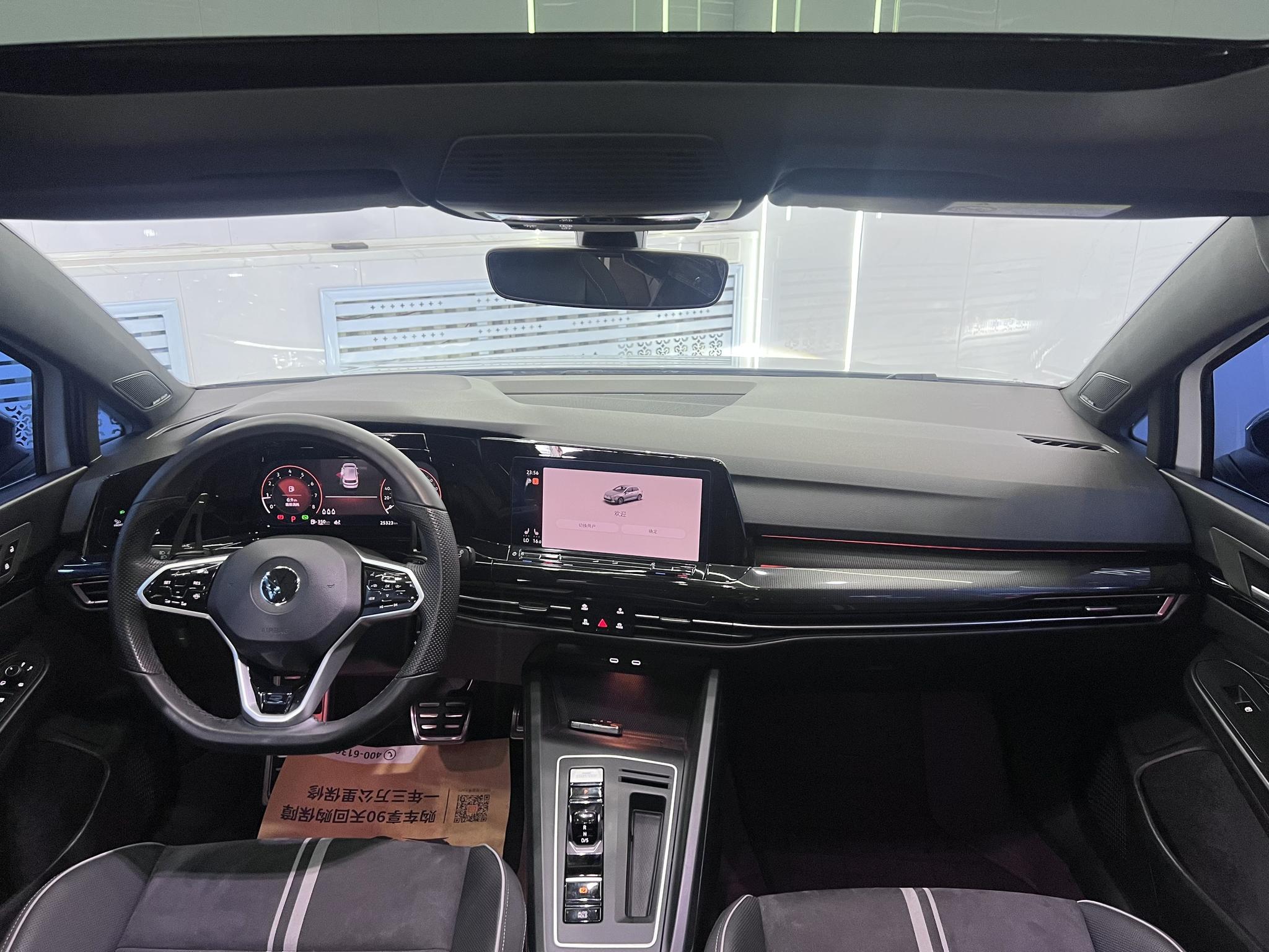 Volkswagen Golf 2023, фото 15