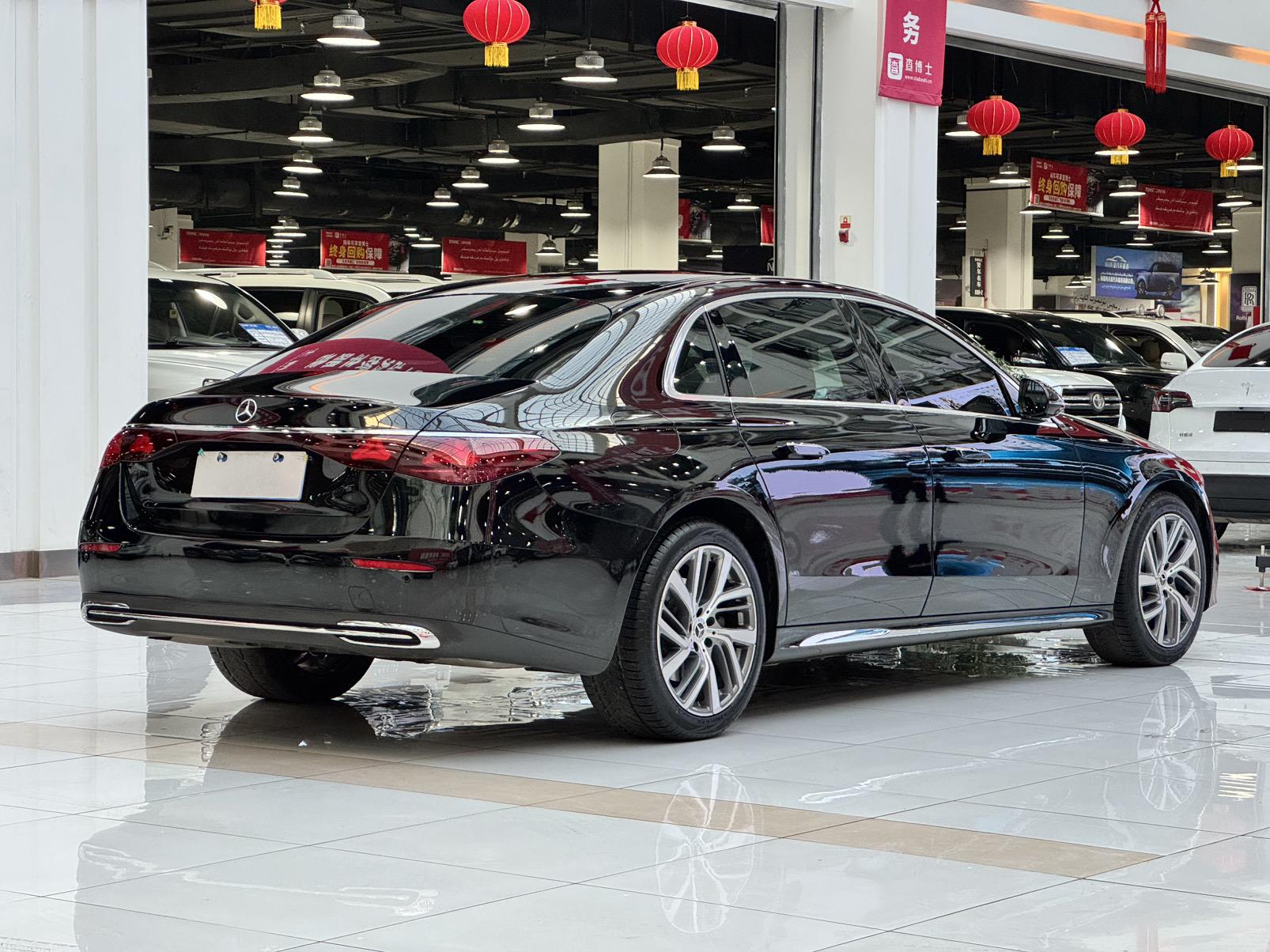 Mercedes-Benz E-Class 2024, фото 7