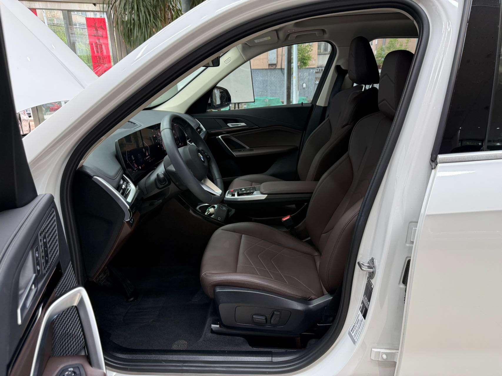 BMW X1 2023, фото 16
