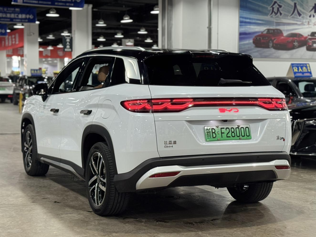 BYD Song L DM 2024, фото 6