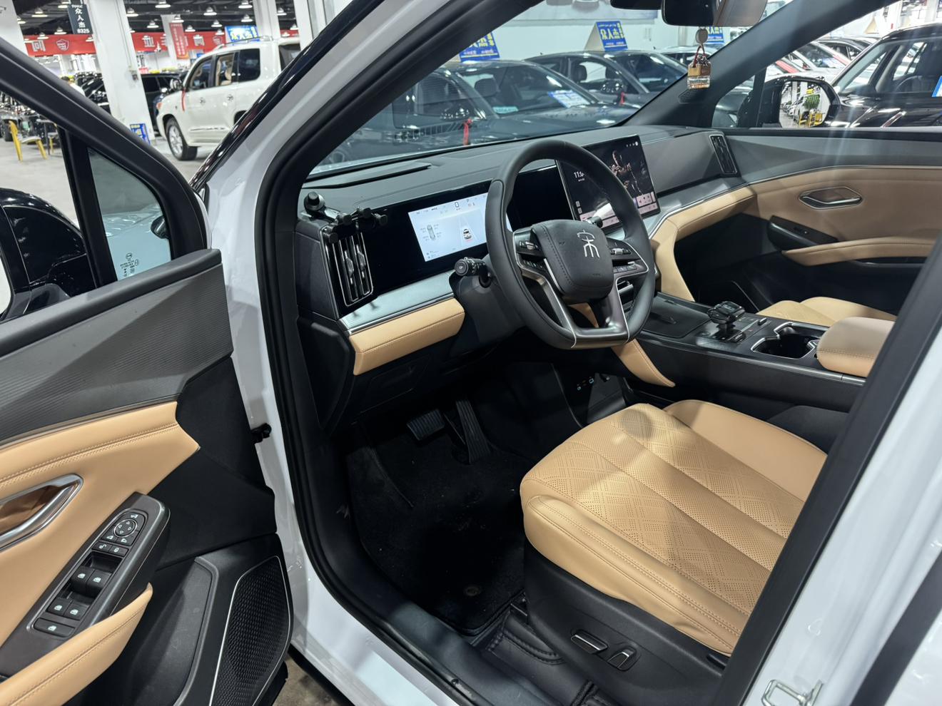 BYD Song L DM 2024, фото 9