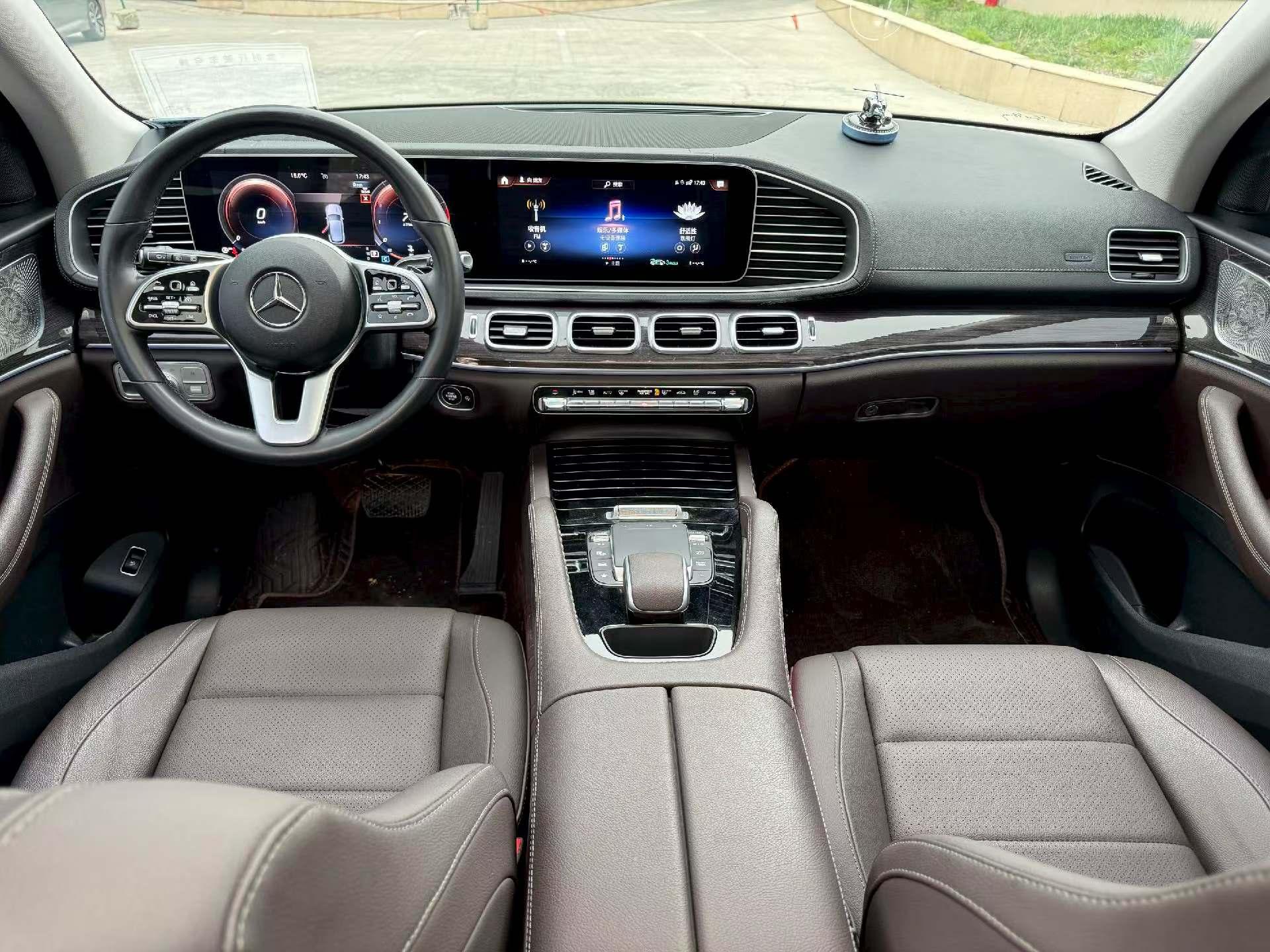 Mercedes-Benz GLE 2023, фото 5