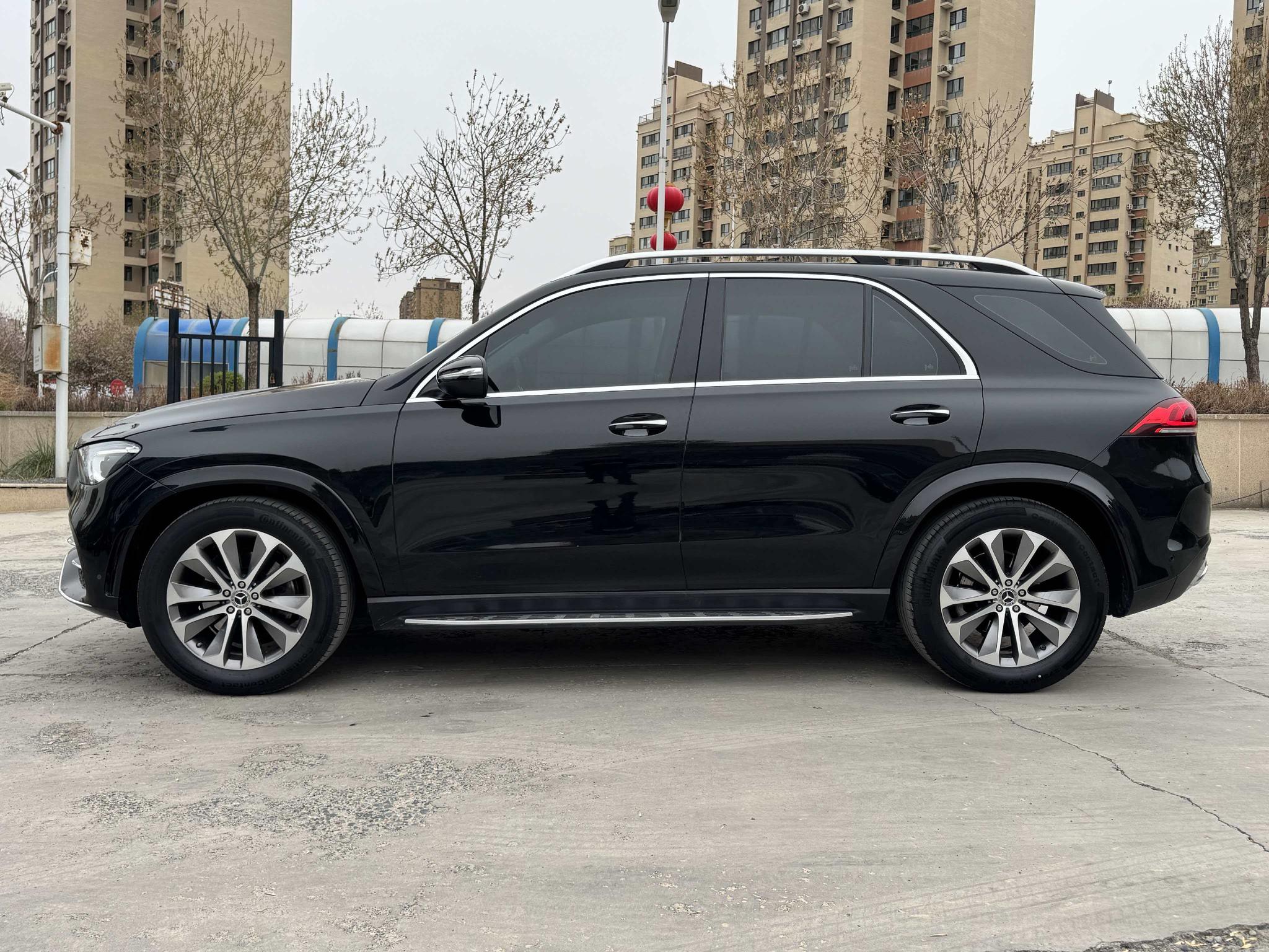 Mercedes-Benz GLE 2023, фото 10