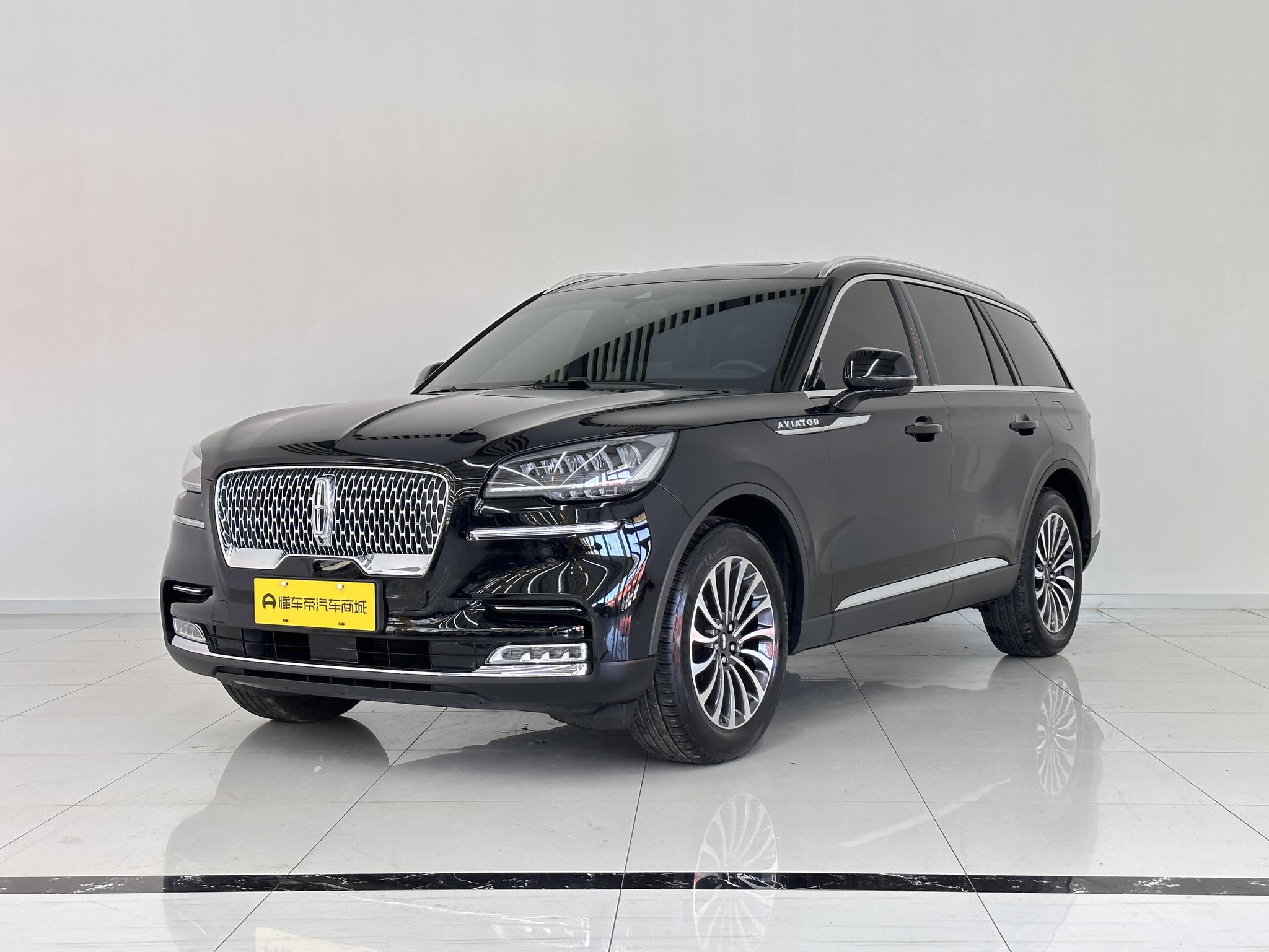 Lincoln Aviator 2023, 3 л турбо, автомат, полный, пробег 26 200 км — авто из Китая с пробегом
