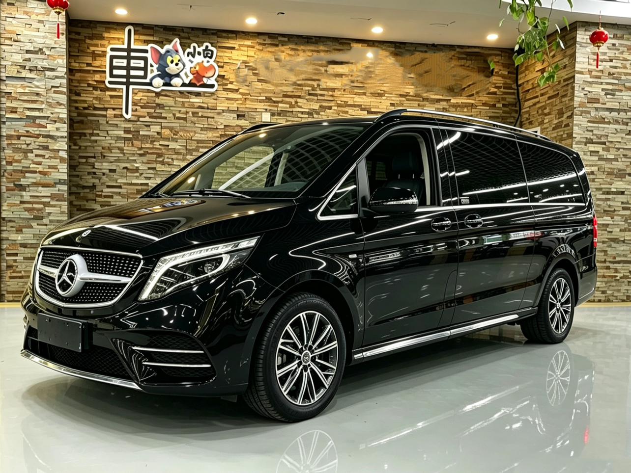 Mercedes-Benz V-Class 2021, 2 л турбо, автомат, задний, пробег 96 000 км — авто из Китая с пробегом
