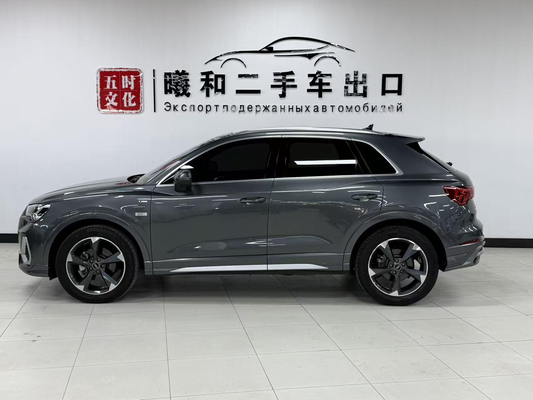 Audi Q3 2022, фото 7