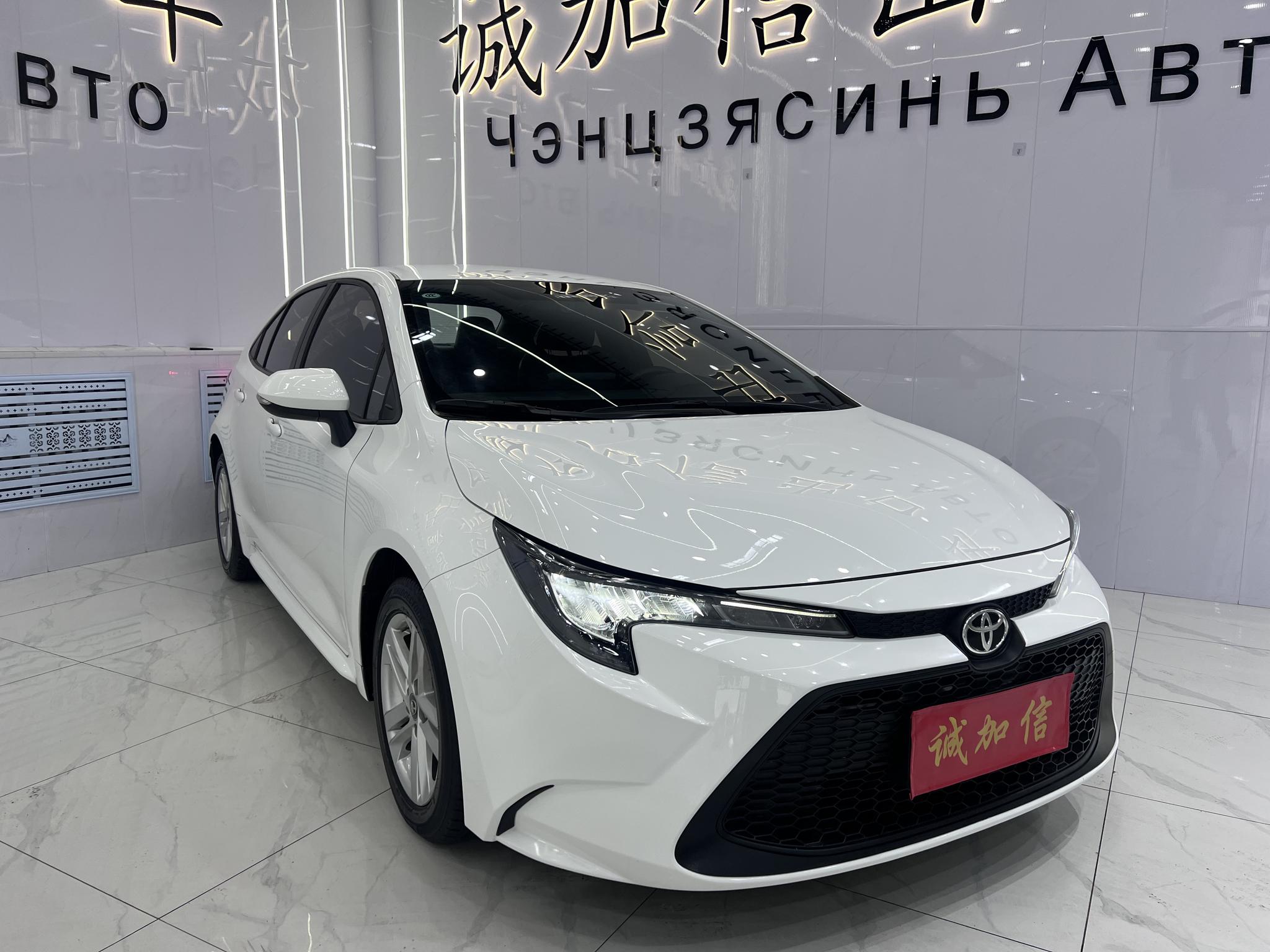 Toyota Corolla 2022, фото 3