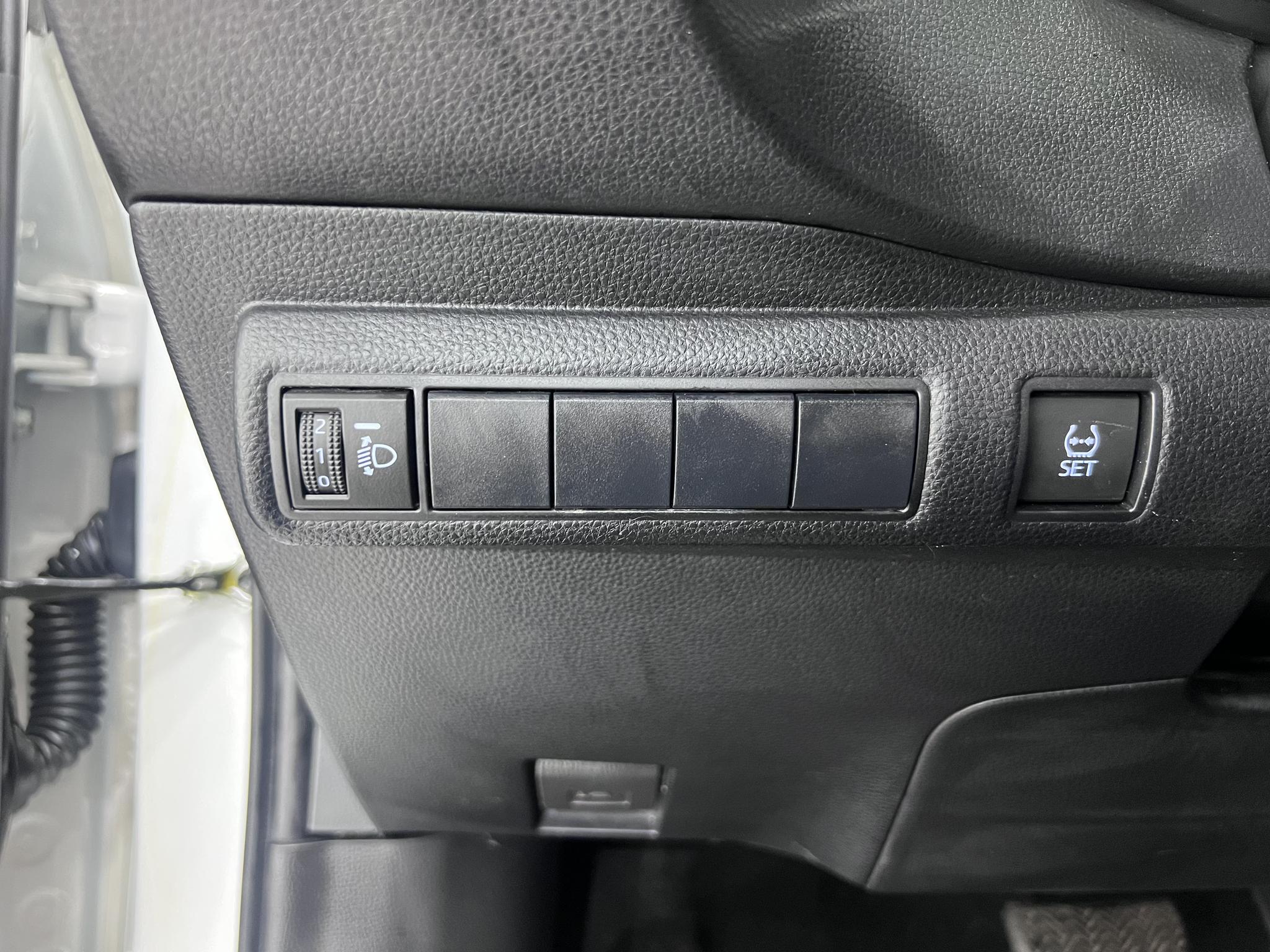 Toyota Corolla 2022, фото 9