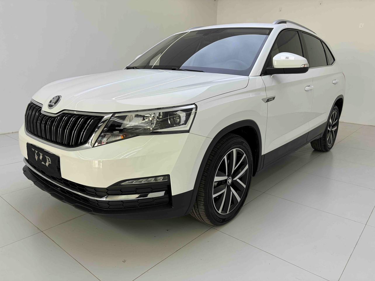 Skoda Kamiq 2023, 1.5 л, автомат, передний, пробег 24 000 км — авто из Китая с пробегом