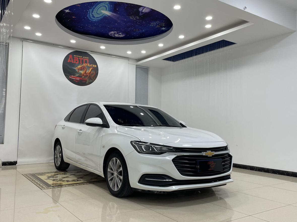 Chevrolet Onix 2022, фото 3