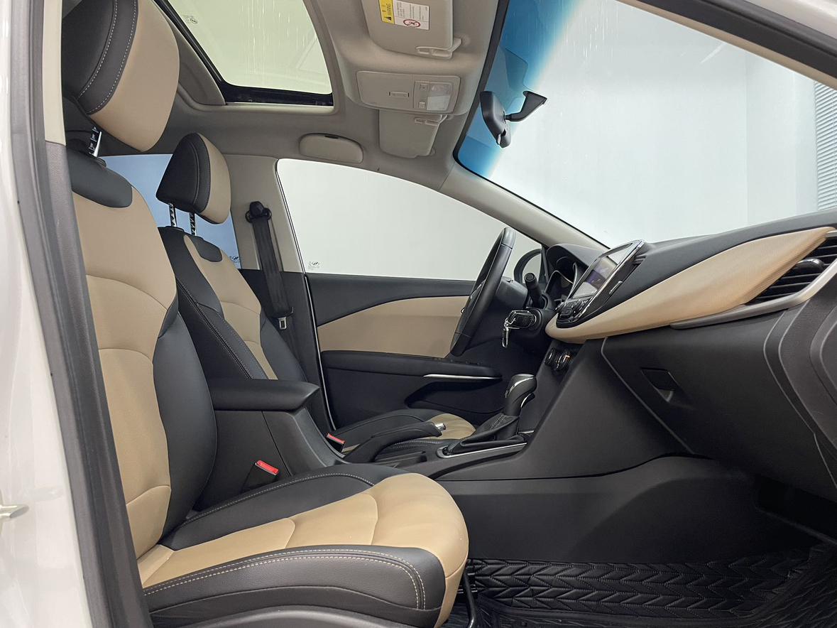 Chevrolet Onix 2022, фото 12