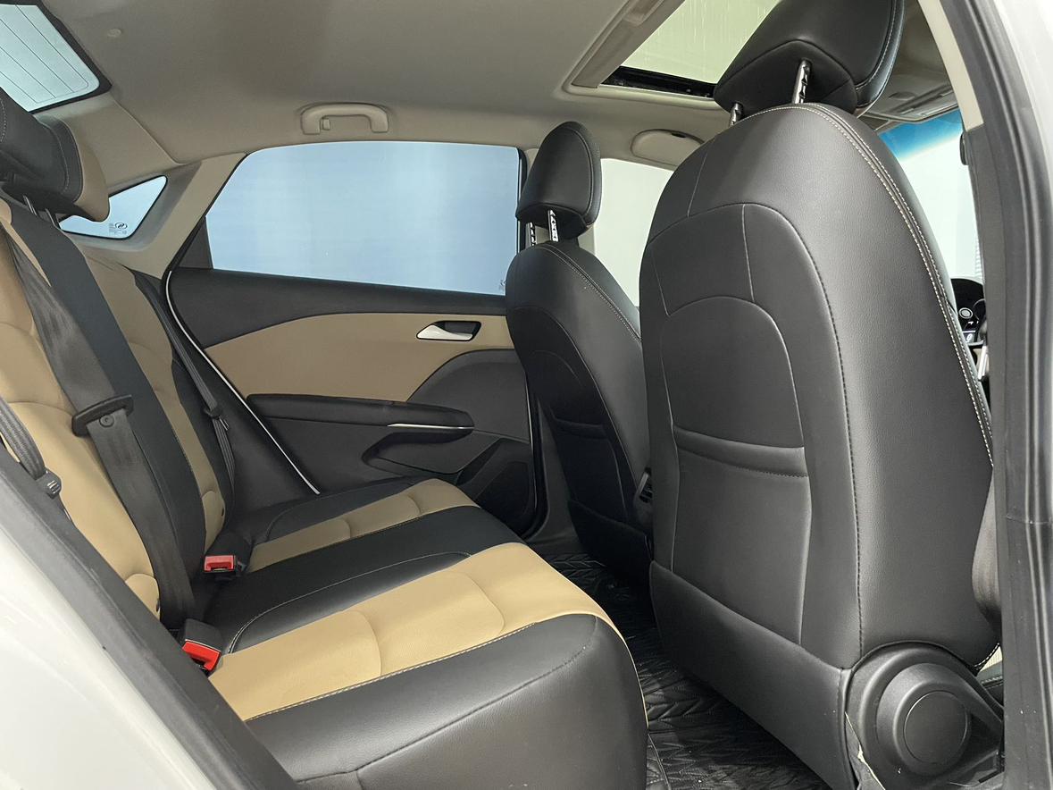 Chevrolet Onix 2022, фото 14
